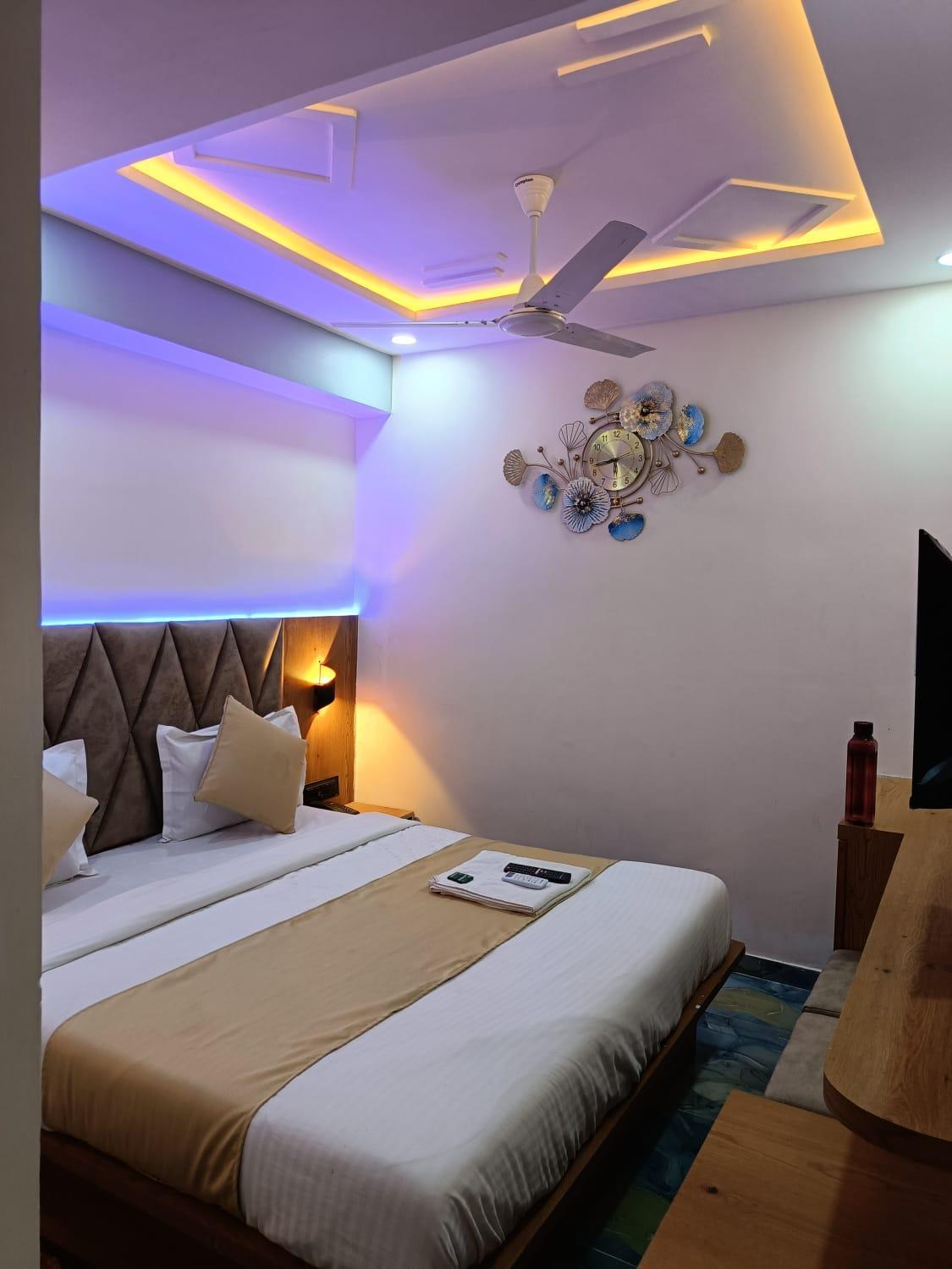 hotel shivkunj