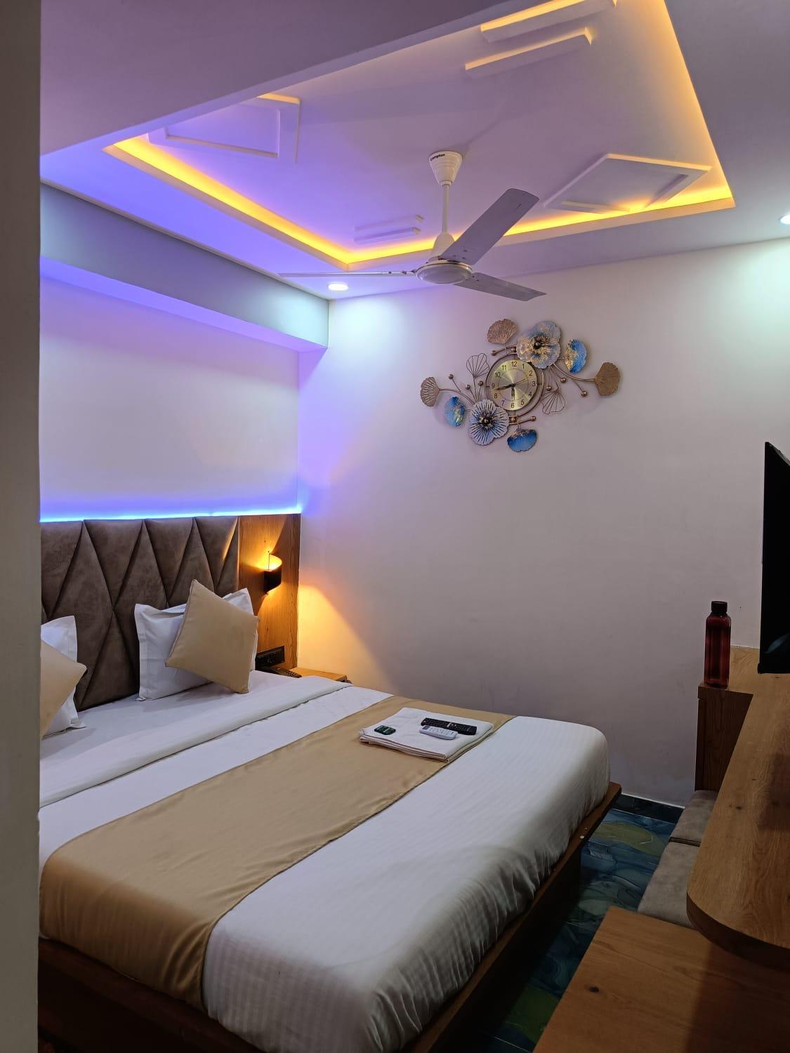 hotel shivkunj