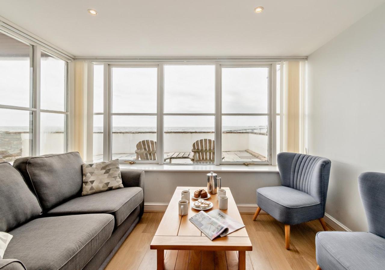 4 Bed in Amroth oc-c29316 view 2