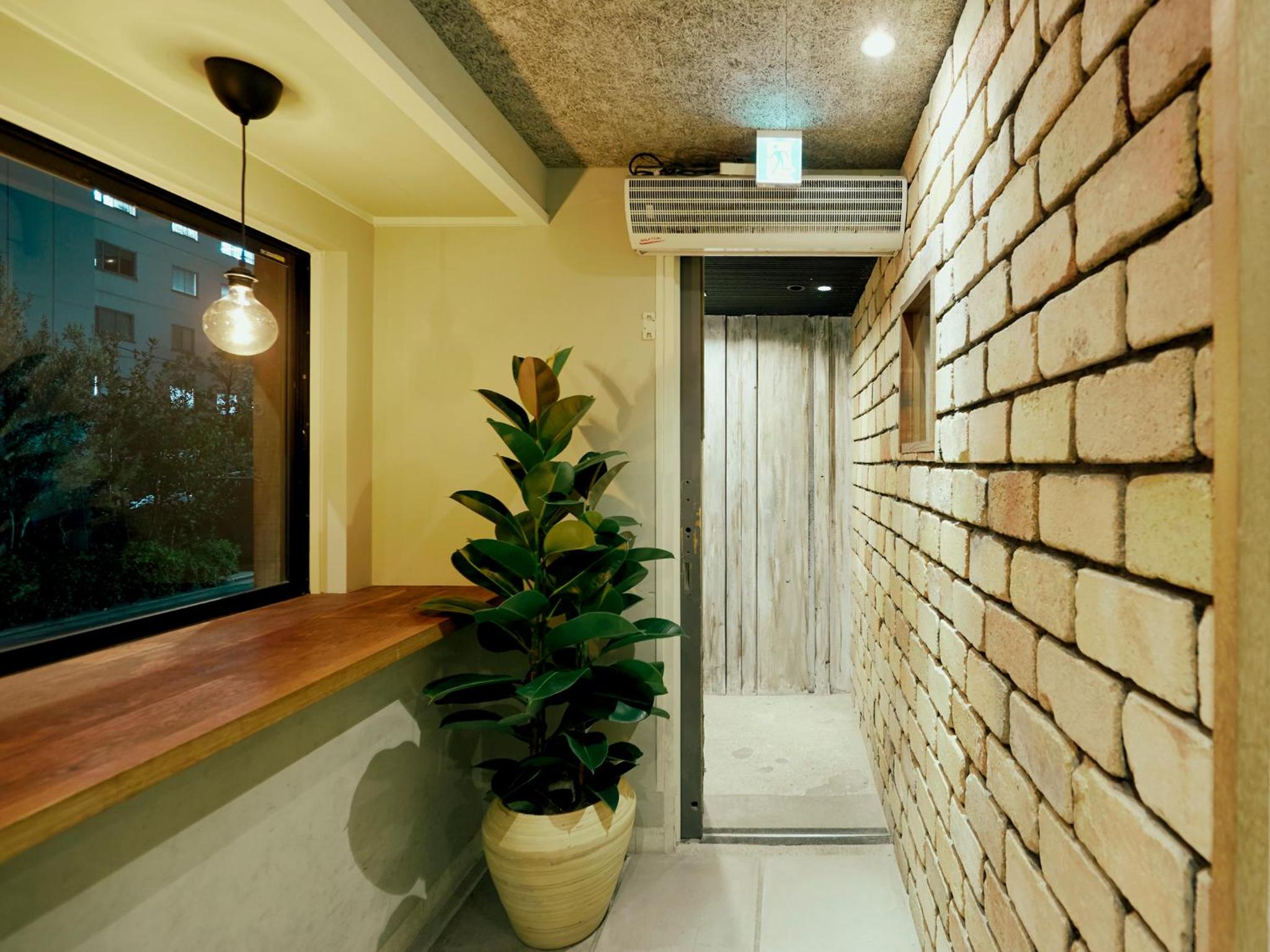 Akasaka Guesthouse HIVE