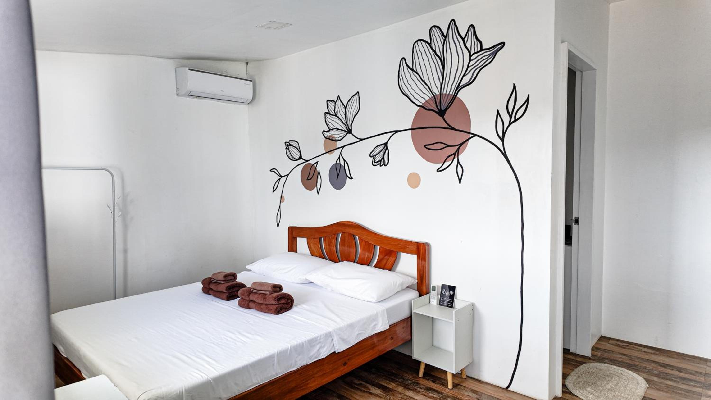 Kasamigos Guesthouse with Fast Internet