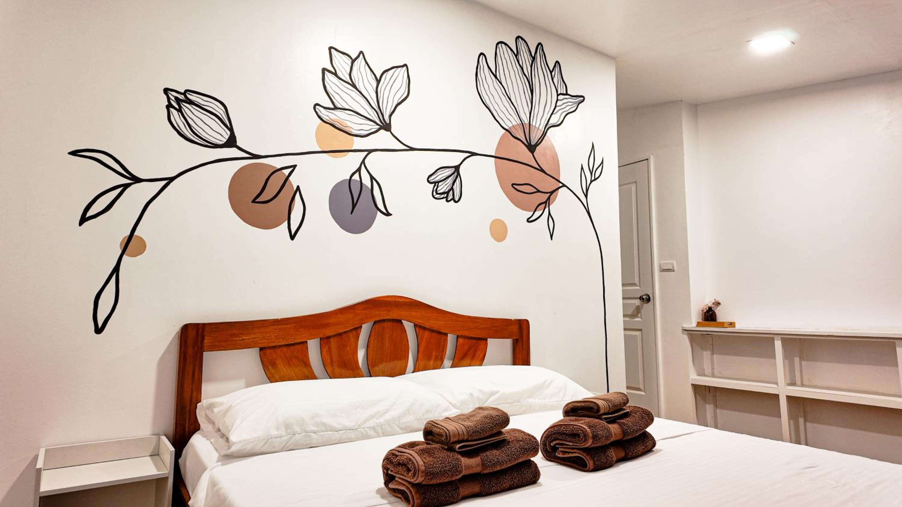 Kasamigos Guesthouse with Fast Internet