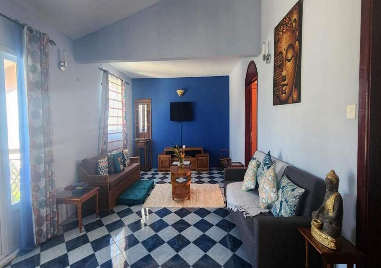 Sunset Villa