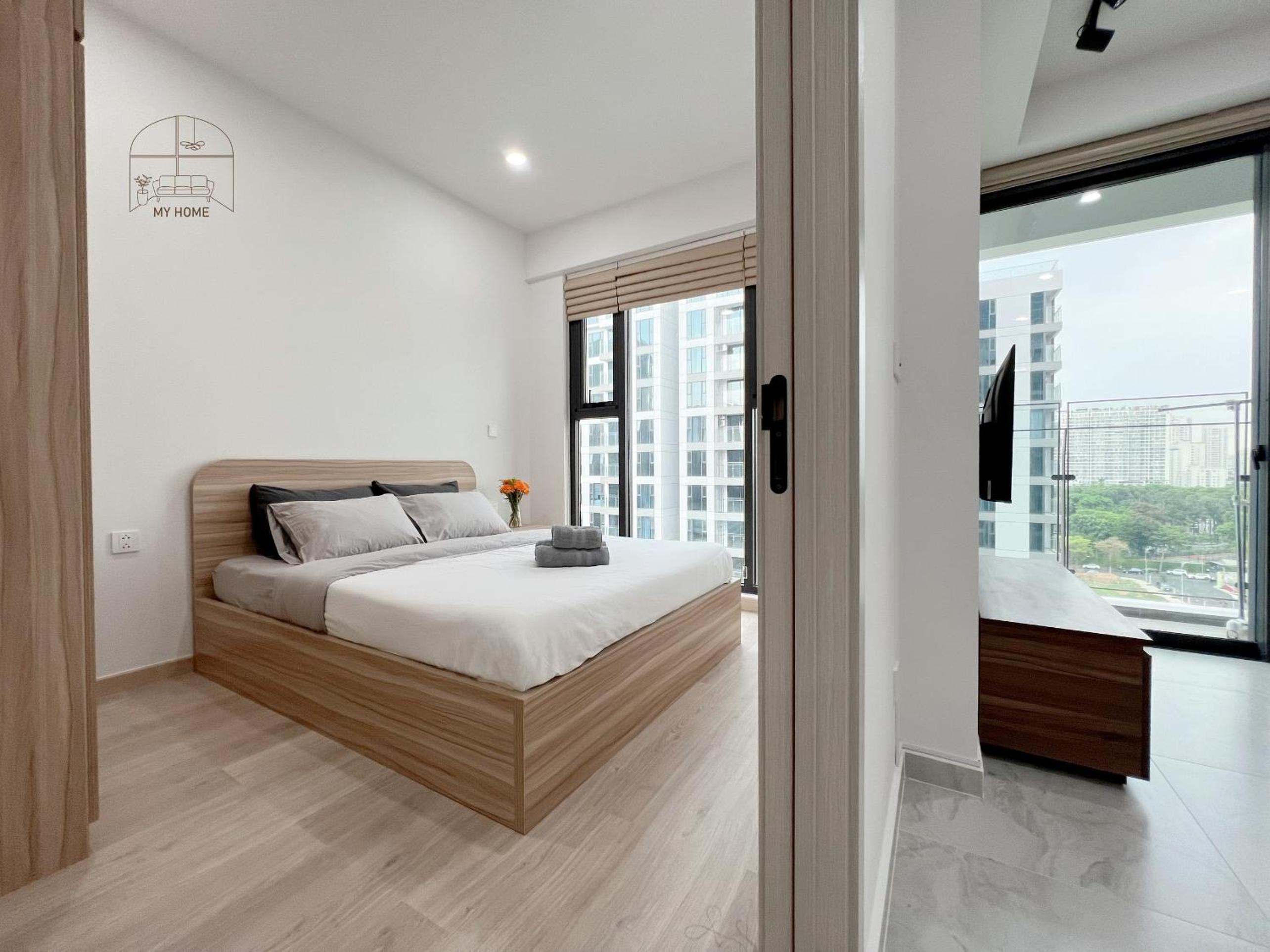 Cardinal Court 2BR Luxury Suite in Phu My Hung