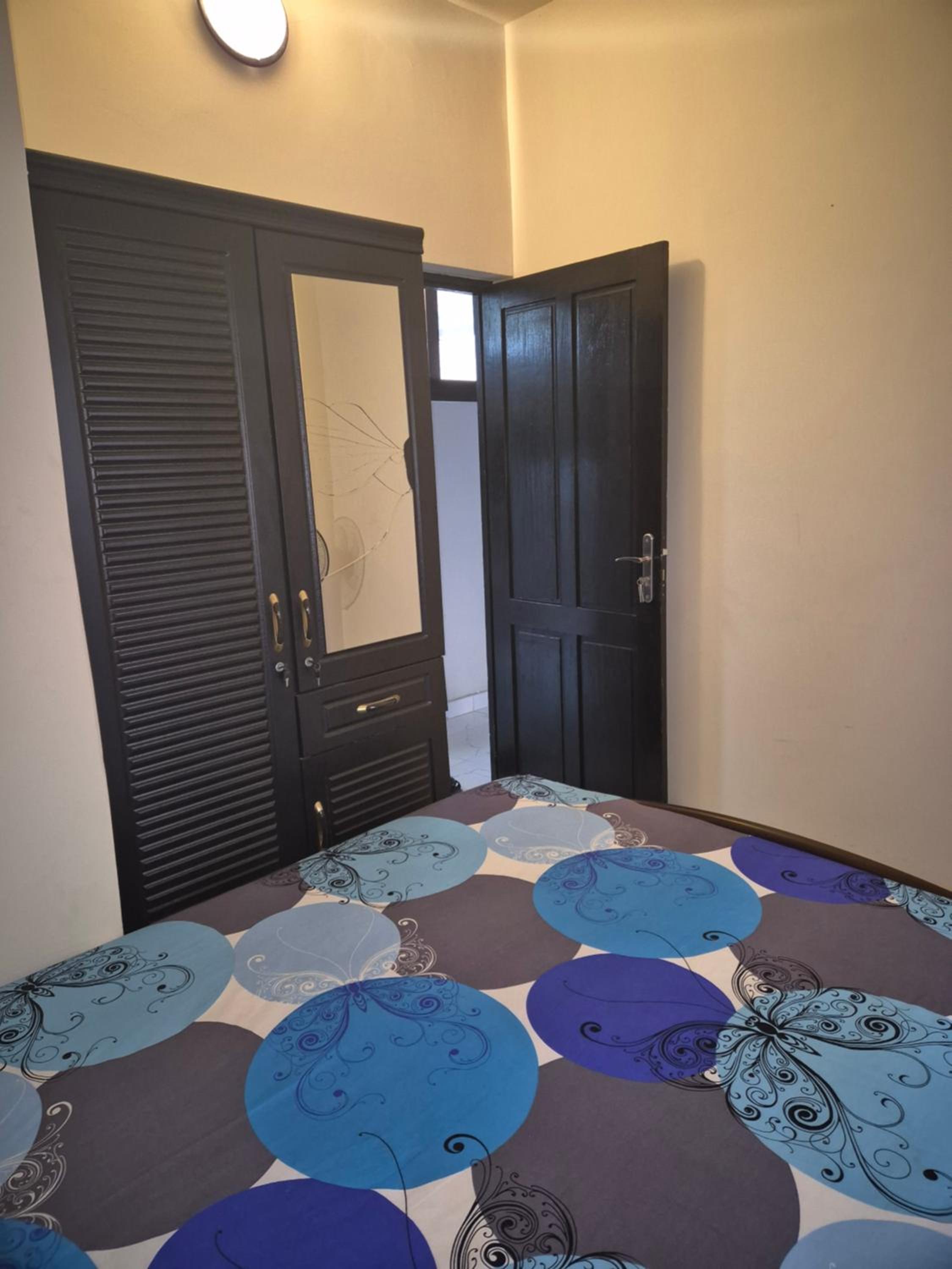 Appartement 2 chambres salon view 5