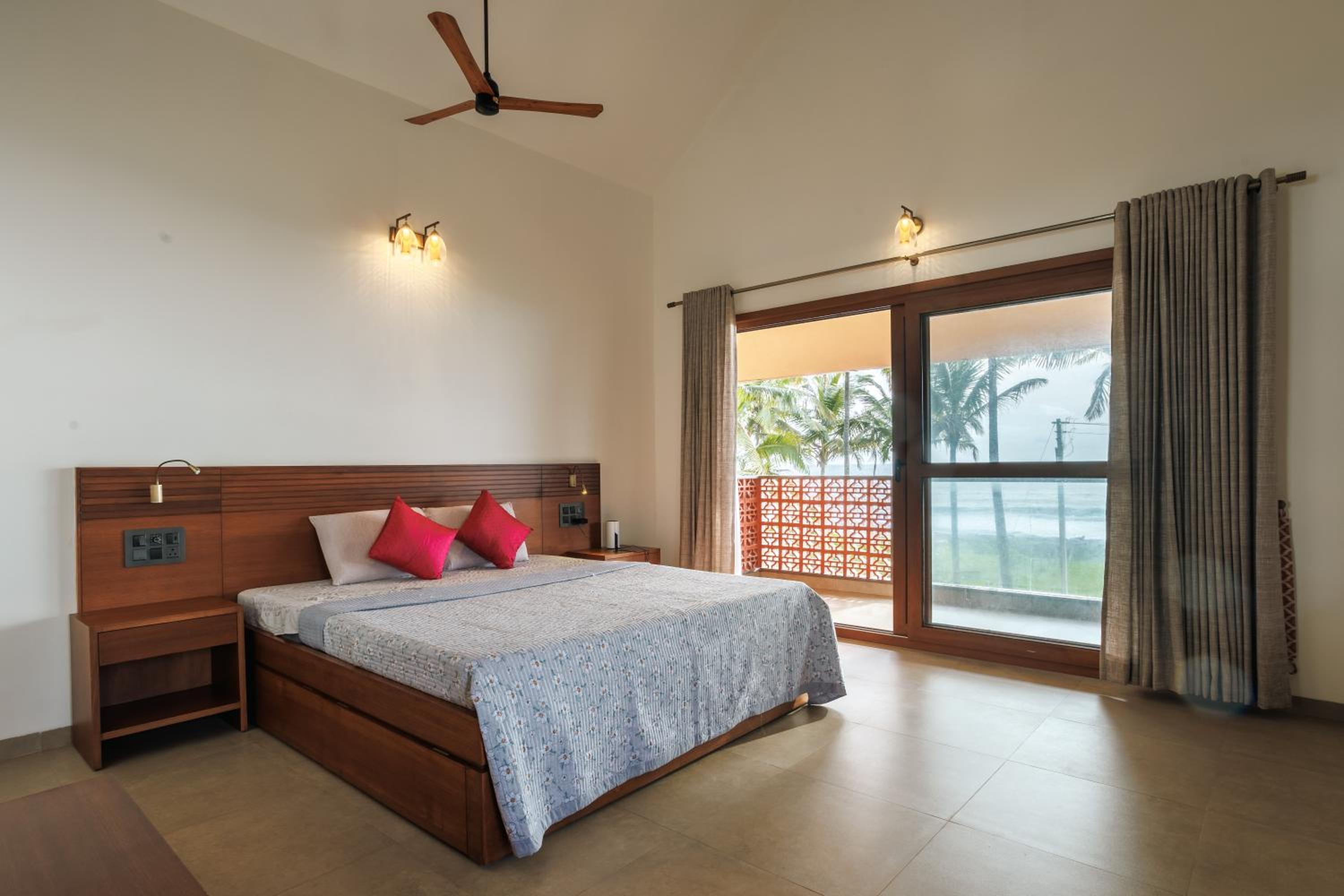 Villa Lahari by EWA Properties view 3