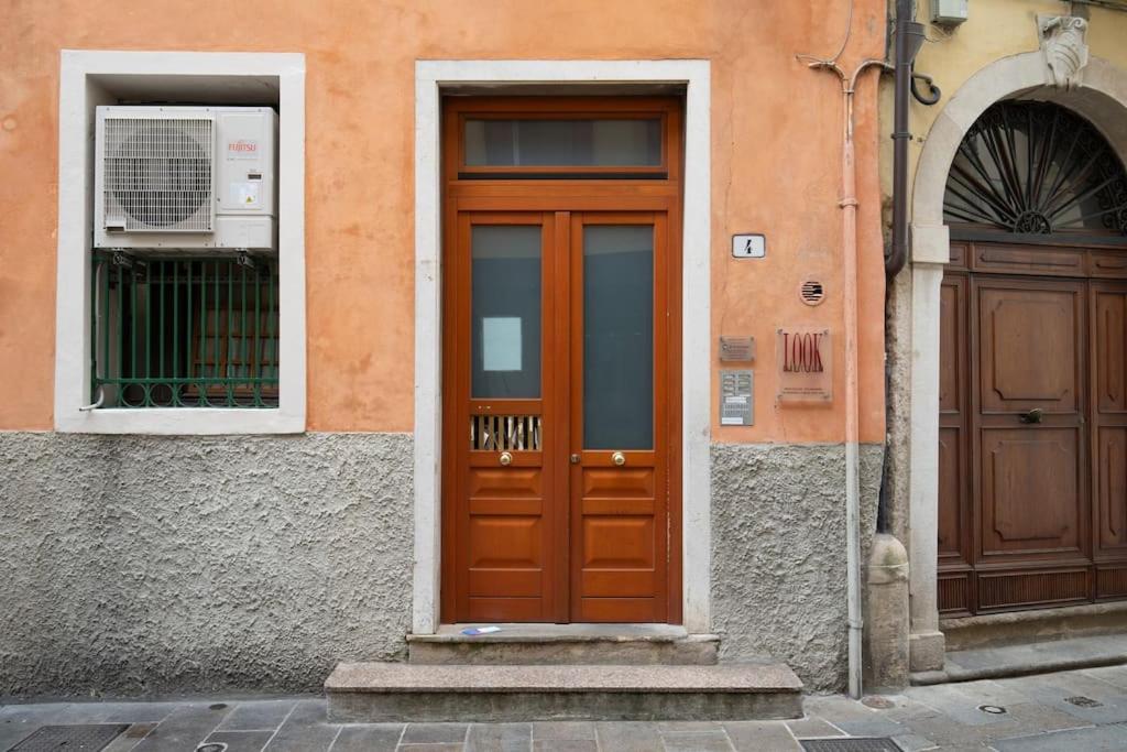 enJoy Home - Appartamento Orologio, Piazza dei Signori view 3
