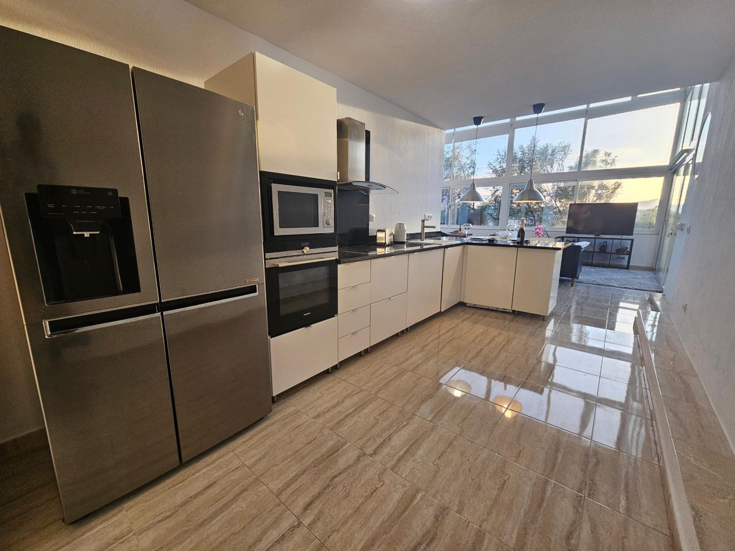 Malaga Sunshine Rentals - Semi-detatched Villa Buenavista - El Higuerón