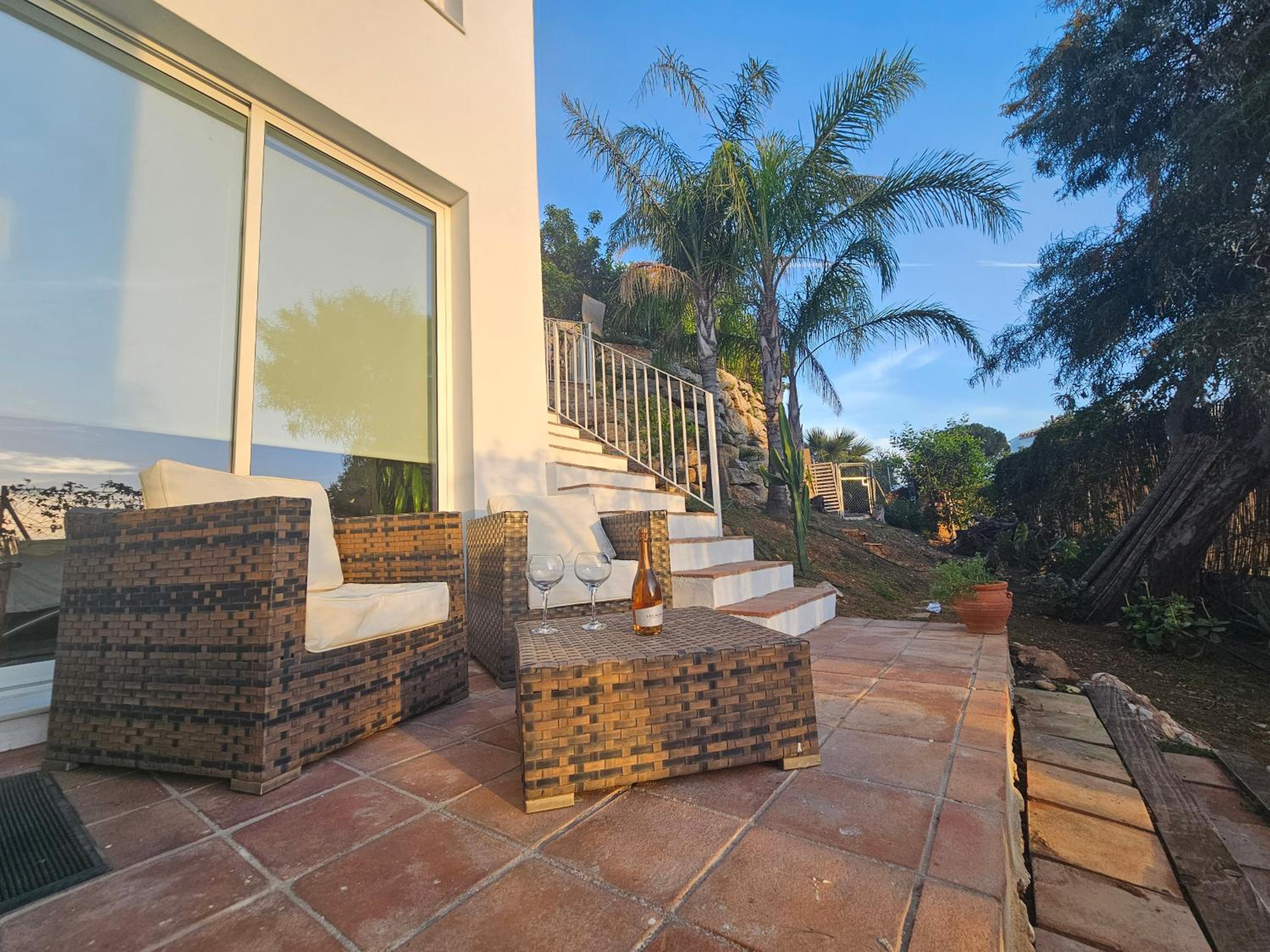 Malaga Sunshine Rentals - Semi-detatched Villa Buenavista - El Higuerón