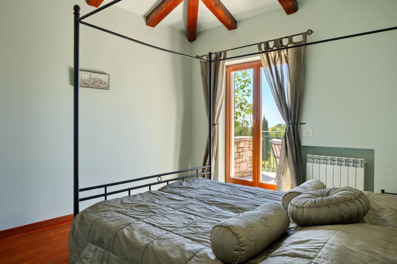 Rustic Villa Cehici with pool in Sveti Lovrec