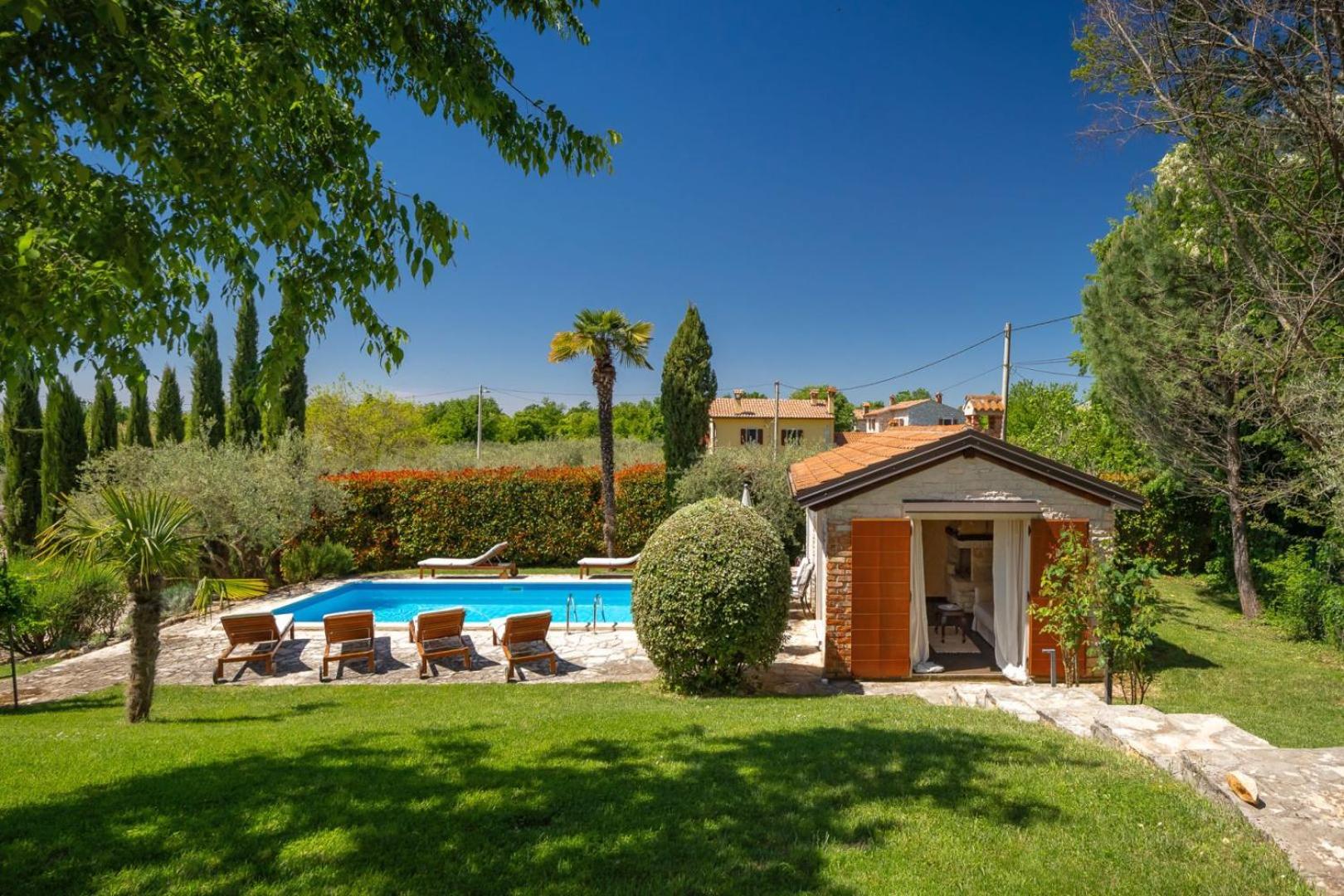 Rustic Villa Cehici with pool in Sveti Lovrec