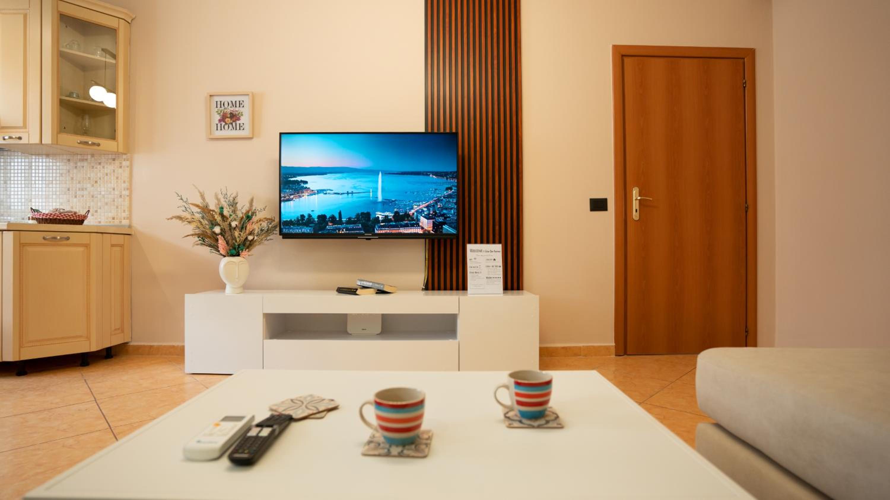 Urban Gem Apt - Tirana