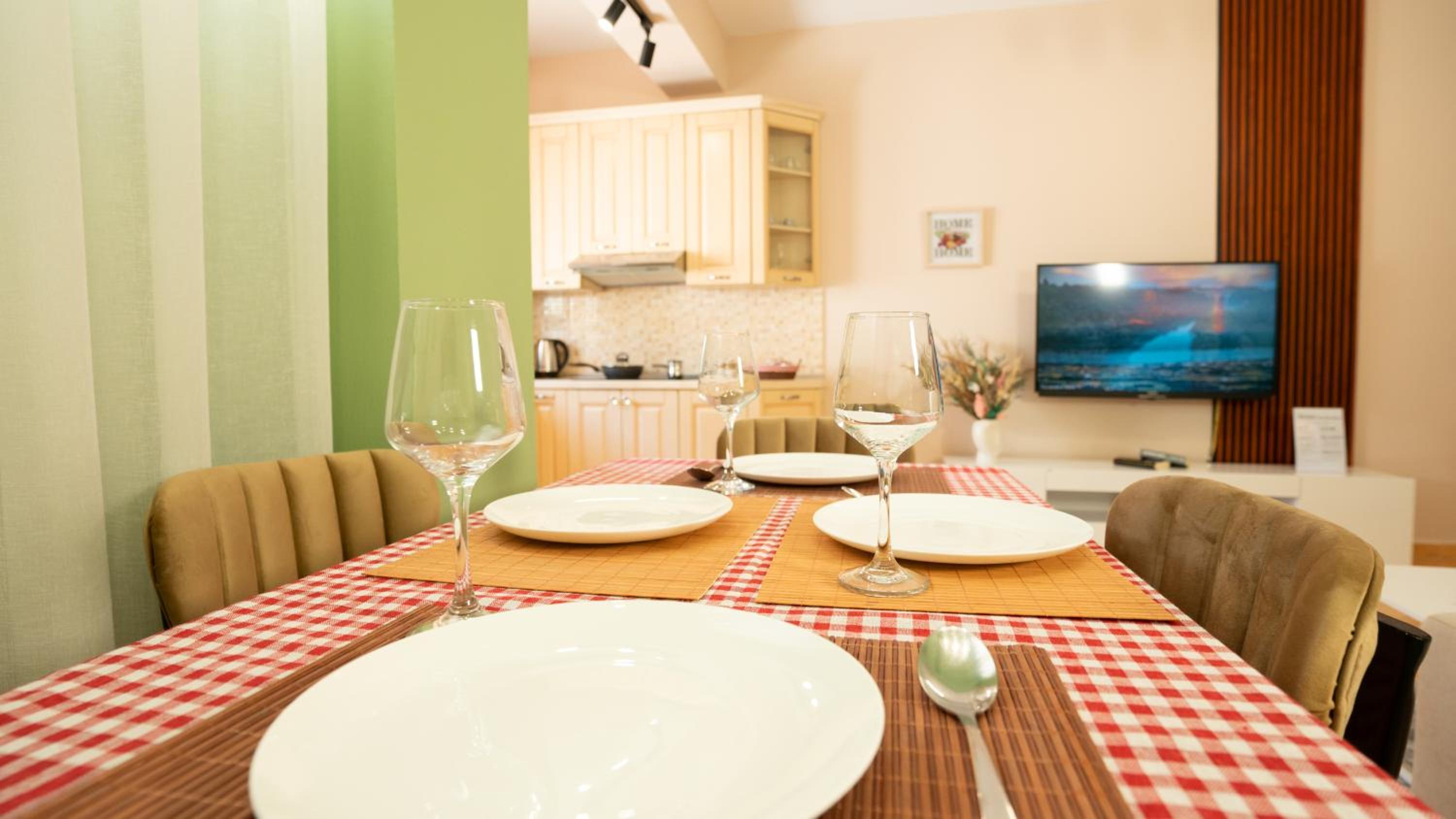 Urban Gem Apt - Tirana