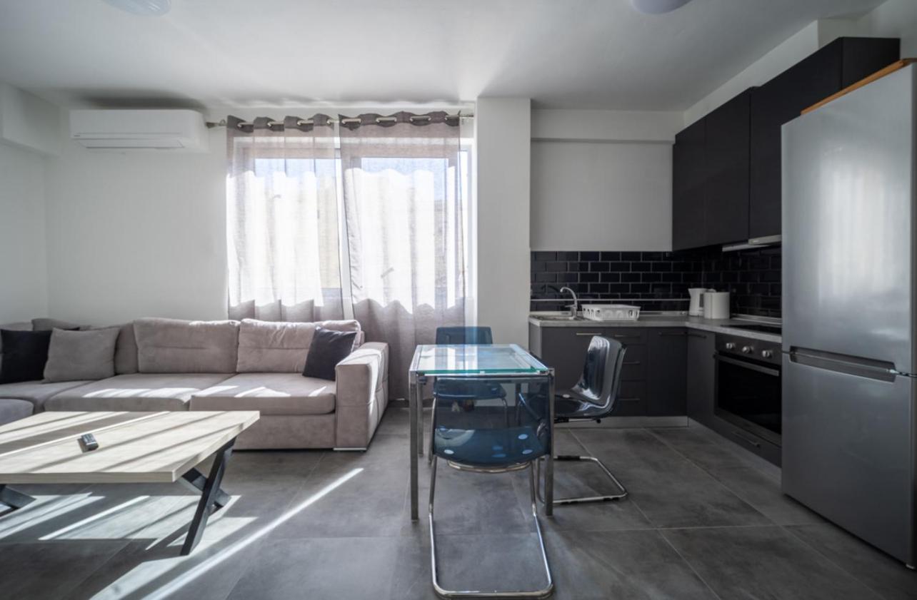Exclusive ladadika apartment 1 view 2