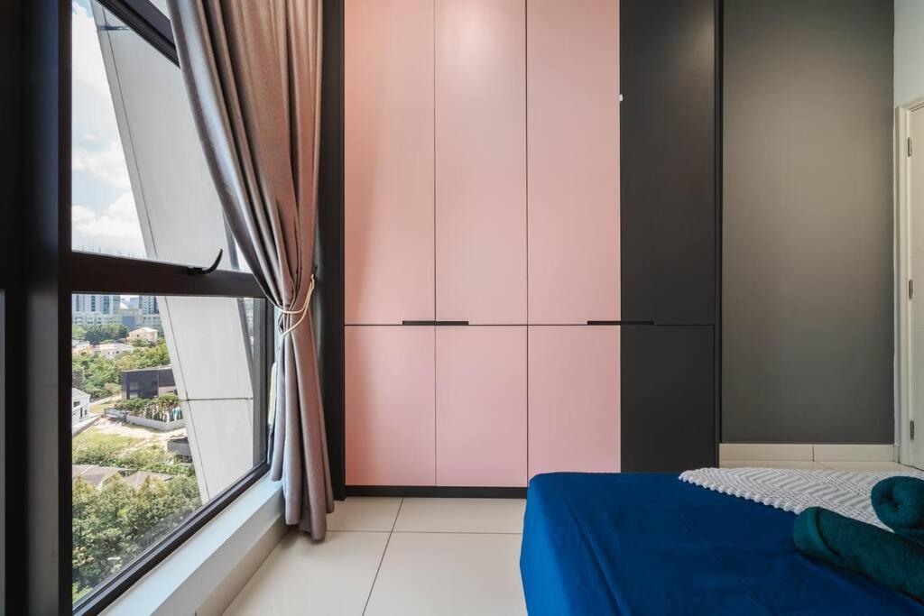 Arte Mont Kiara-KLCC&Merdeka118 View-Netflix-3pax