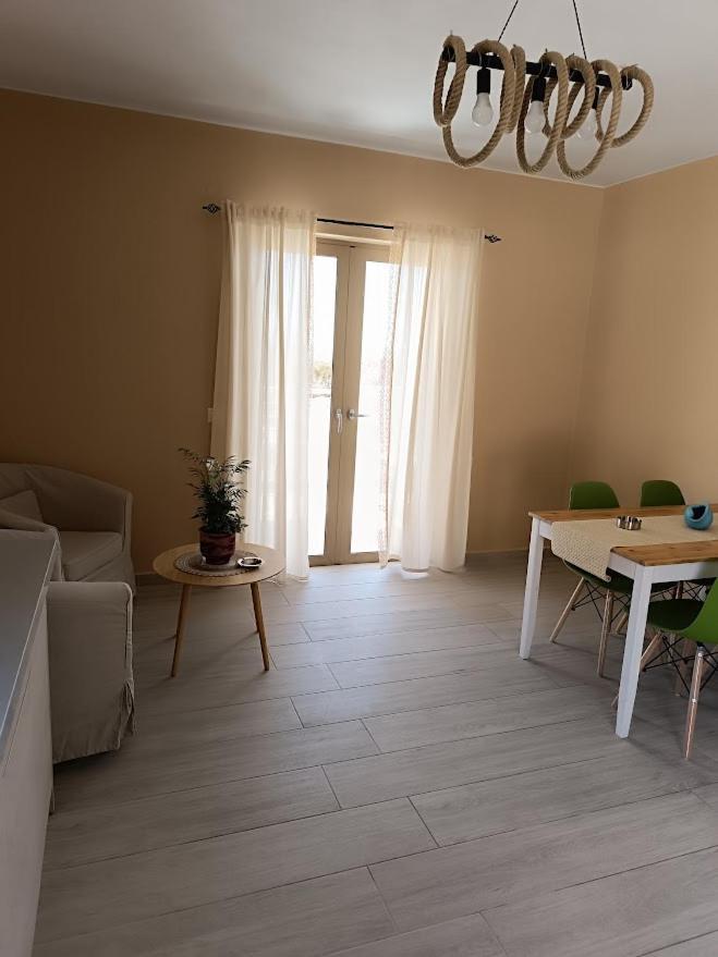 Paliochora Beachfront Escape, Milolithos Pool Retreats