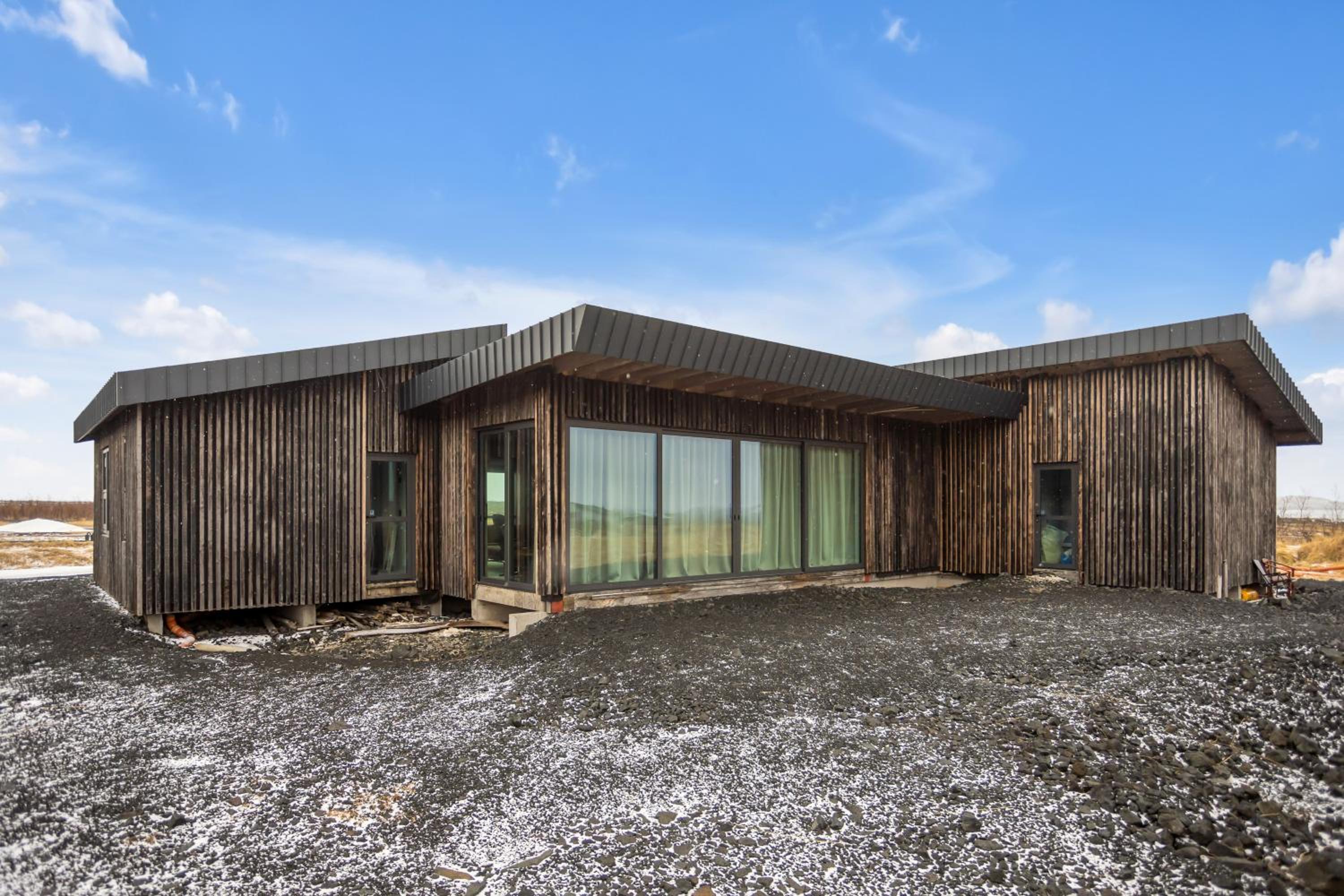 Luxury Villa Iceland - Golden Circle view 5
