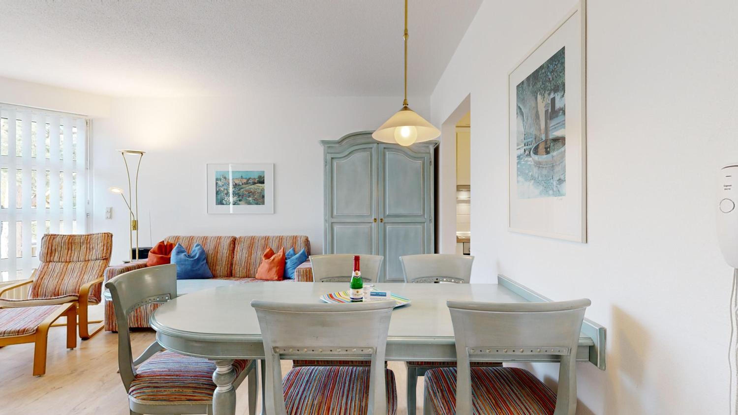 FeWo direkt am Strand , mit Balkon und seitlichem Meerblick, Haus Strelasund, Binz