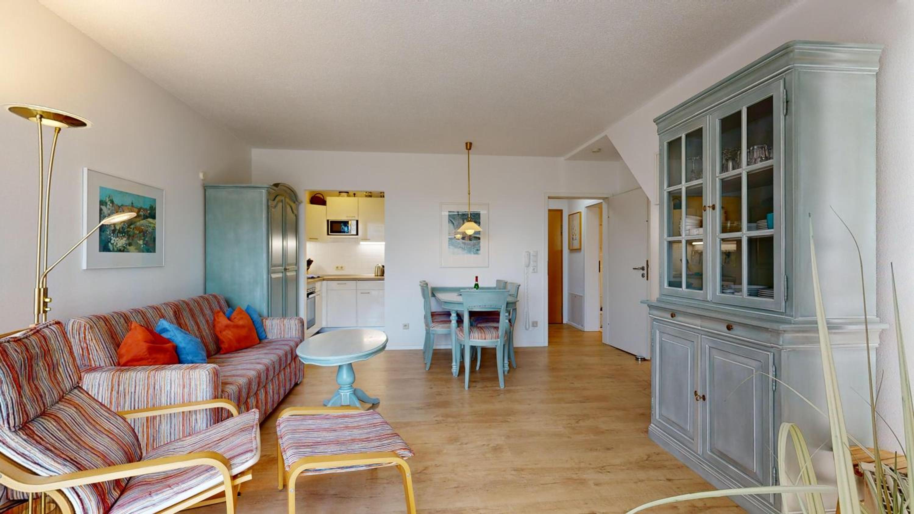 FeWo direkt am Strand , mit Balkon und seitlichem Meerblick, Haus Strelasund, Binz