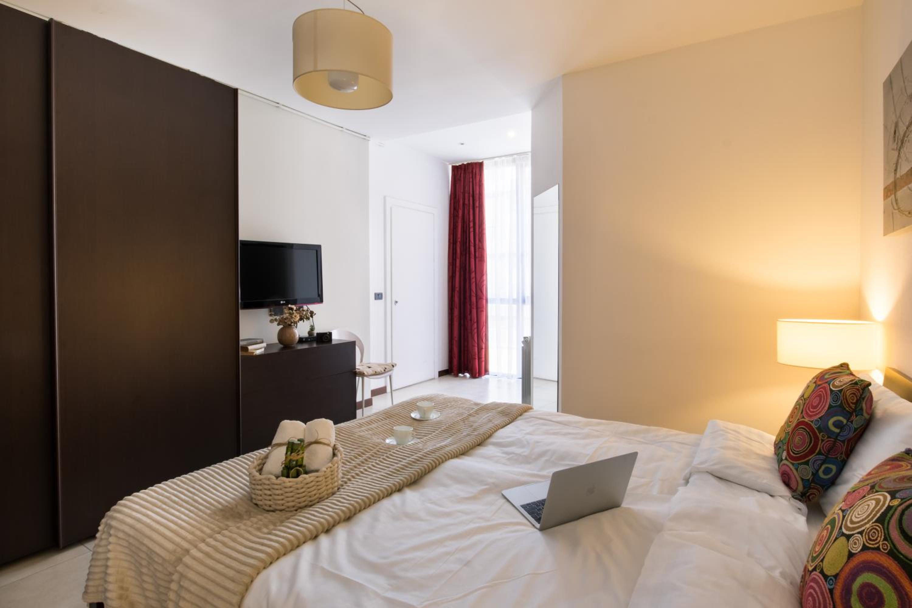 hotelise l Piazza Graande Apartment