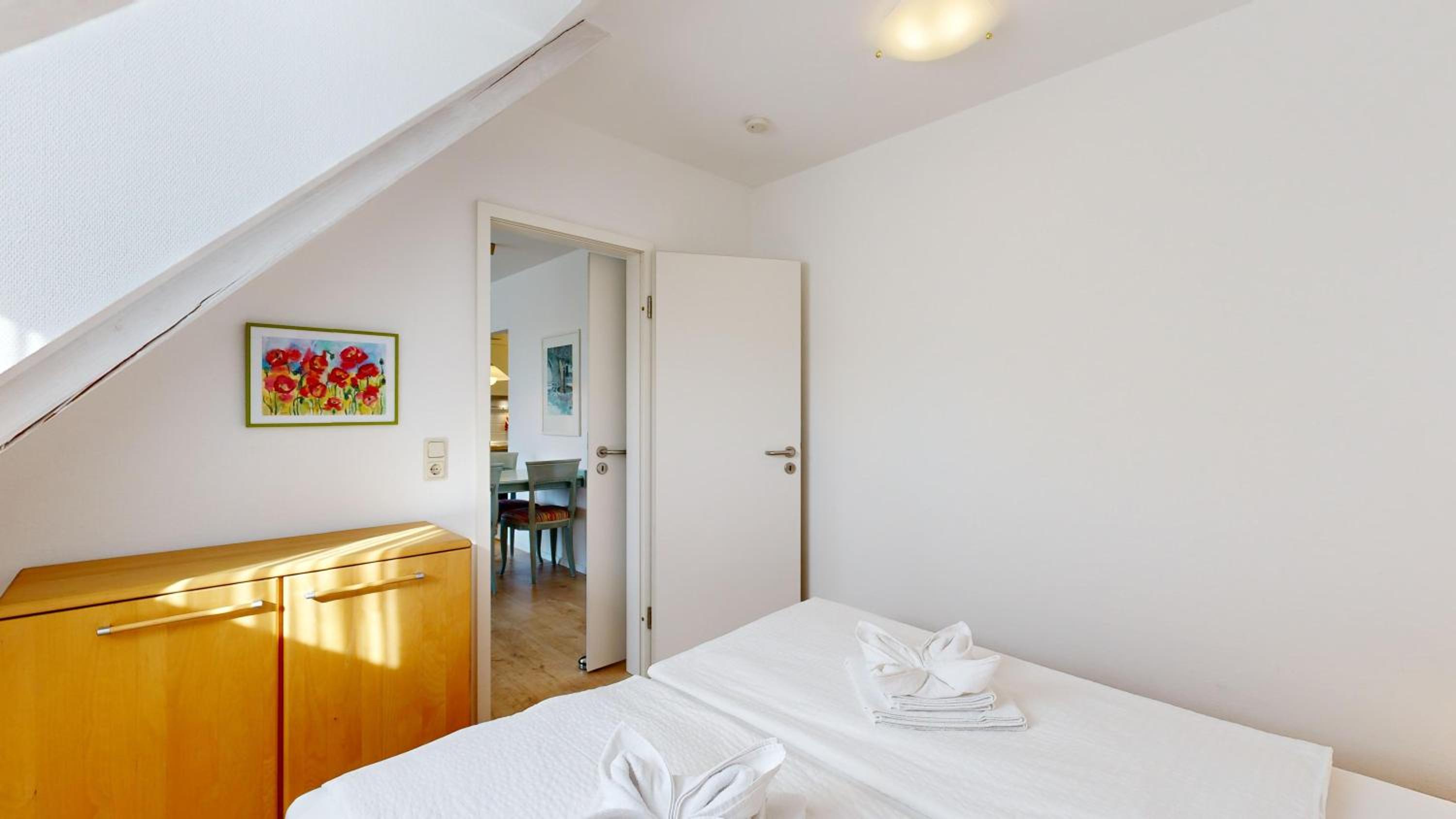 FeWo direkt am Strand , mit Balkon und seitlichem Meerblick, Haus Strelasund, Binz