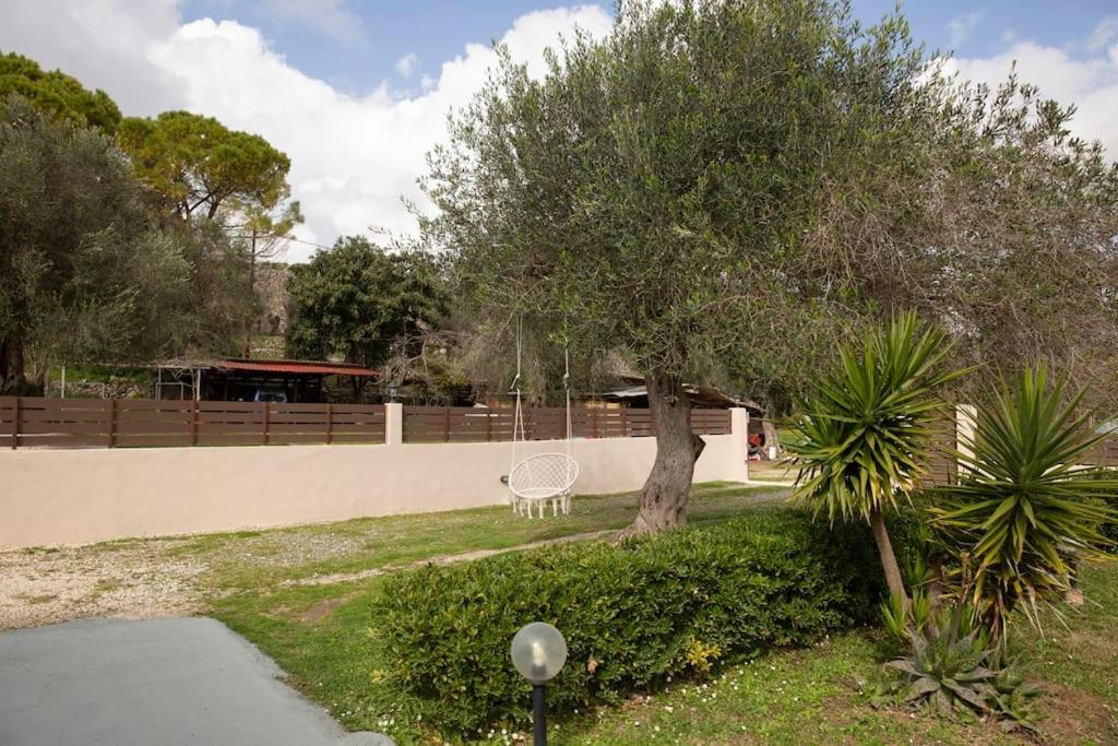 Gardiki Castle House