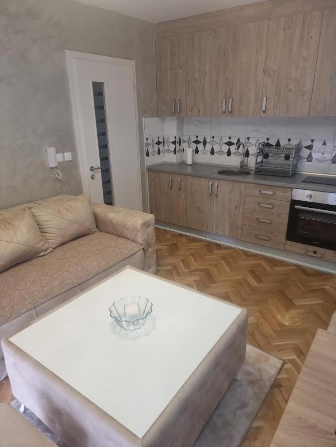Apartman Dora view 3