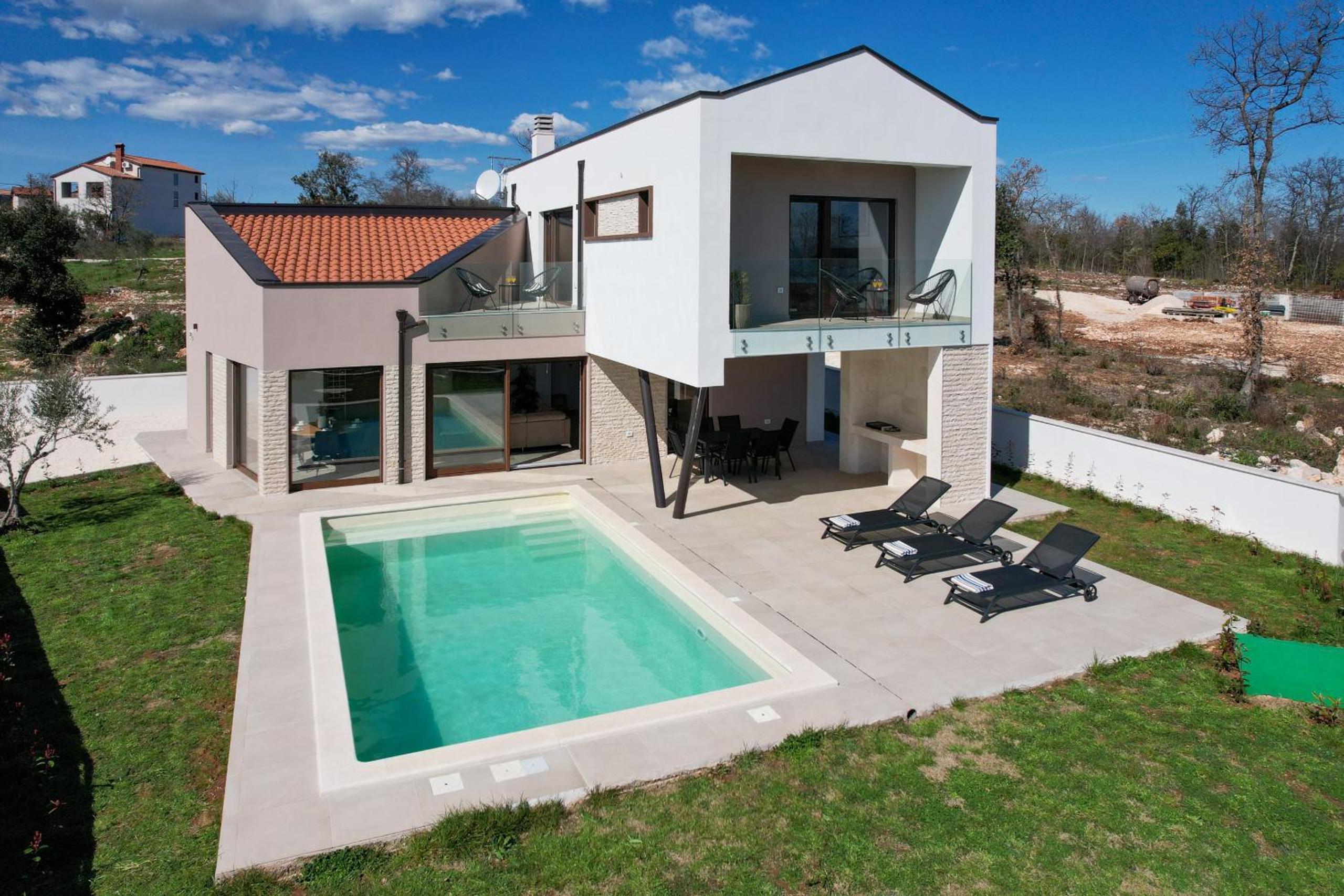 Villa Ogradina near Pula with sea view for 5 persons only 3 km from the Beach view 4