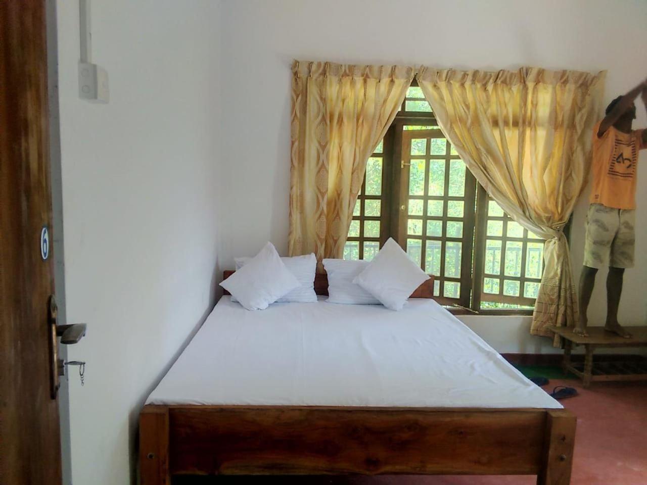 Sun City Family Inn