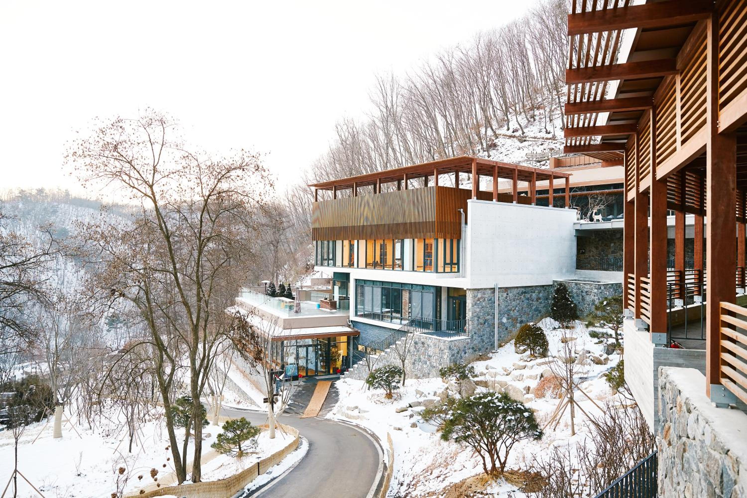 Healience Village