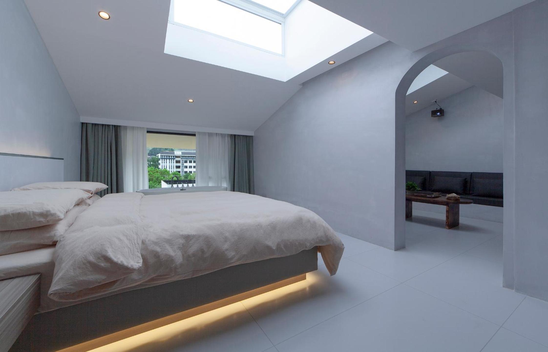 Shan Ye Light Luxury Smart Courtyard Hotel Zhangjiajie Wulingyuan National Forest Park Branch