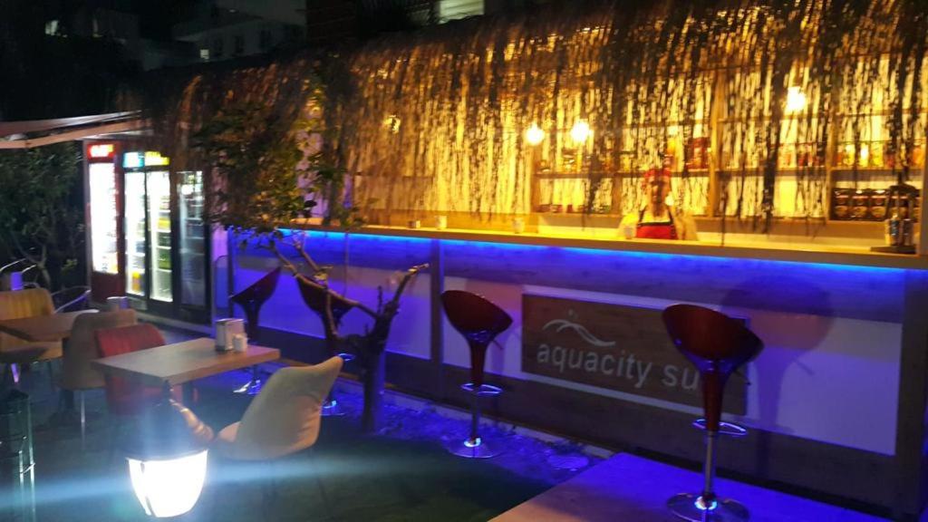 AQUA CİTY SUİT