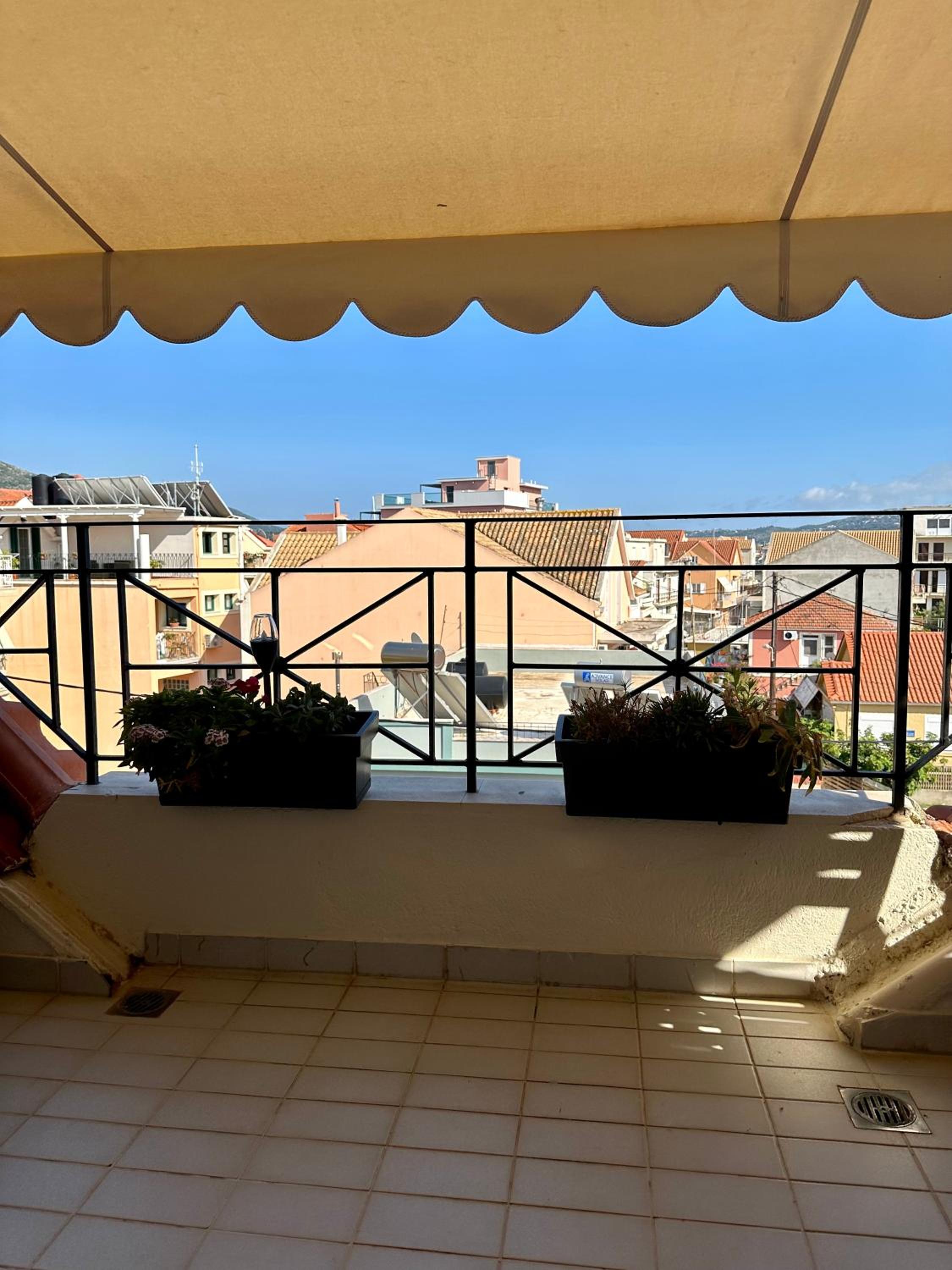 FILIPPOS LOFT