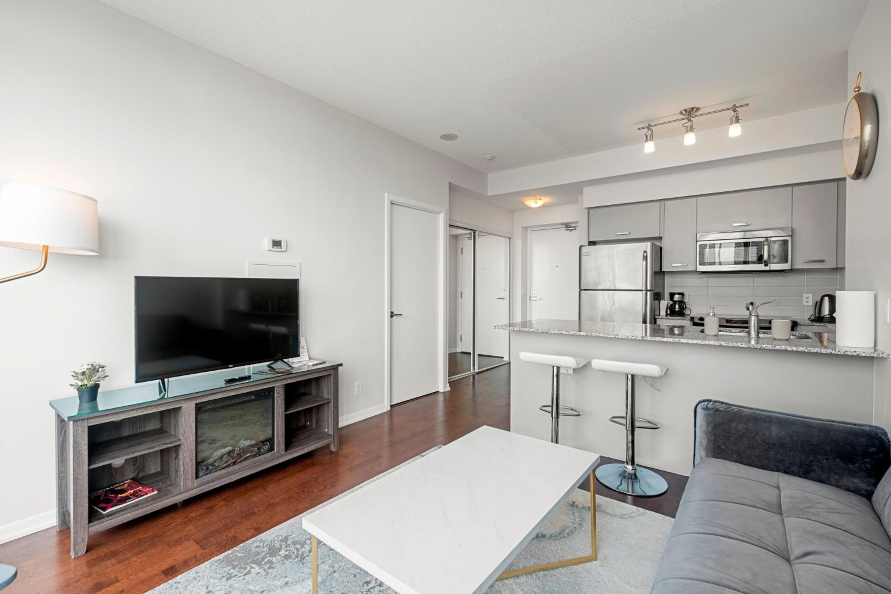Globalstay. Burano Condos in Downtown Toronto