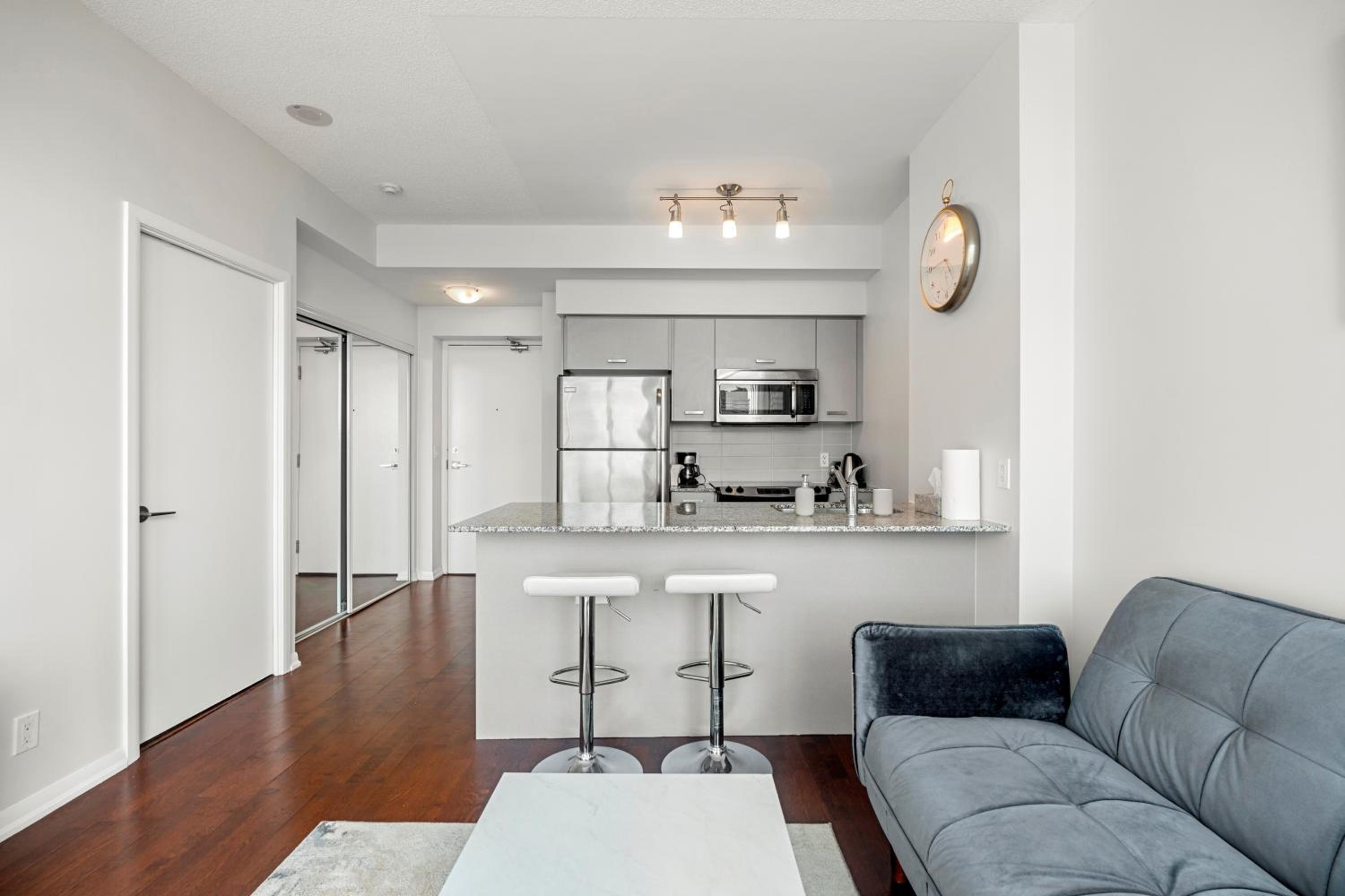 Globalstay. Burano Condos in Downtown Toronto