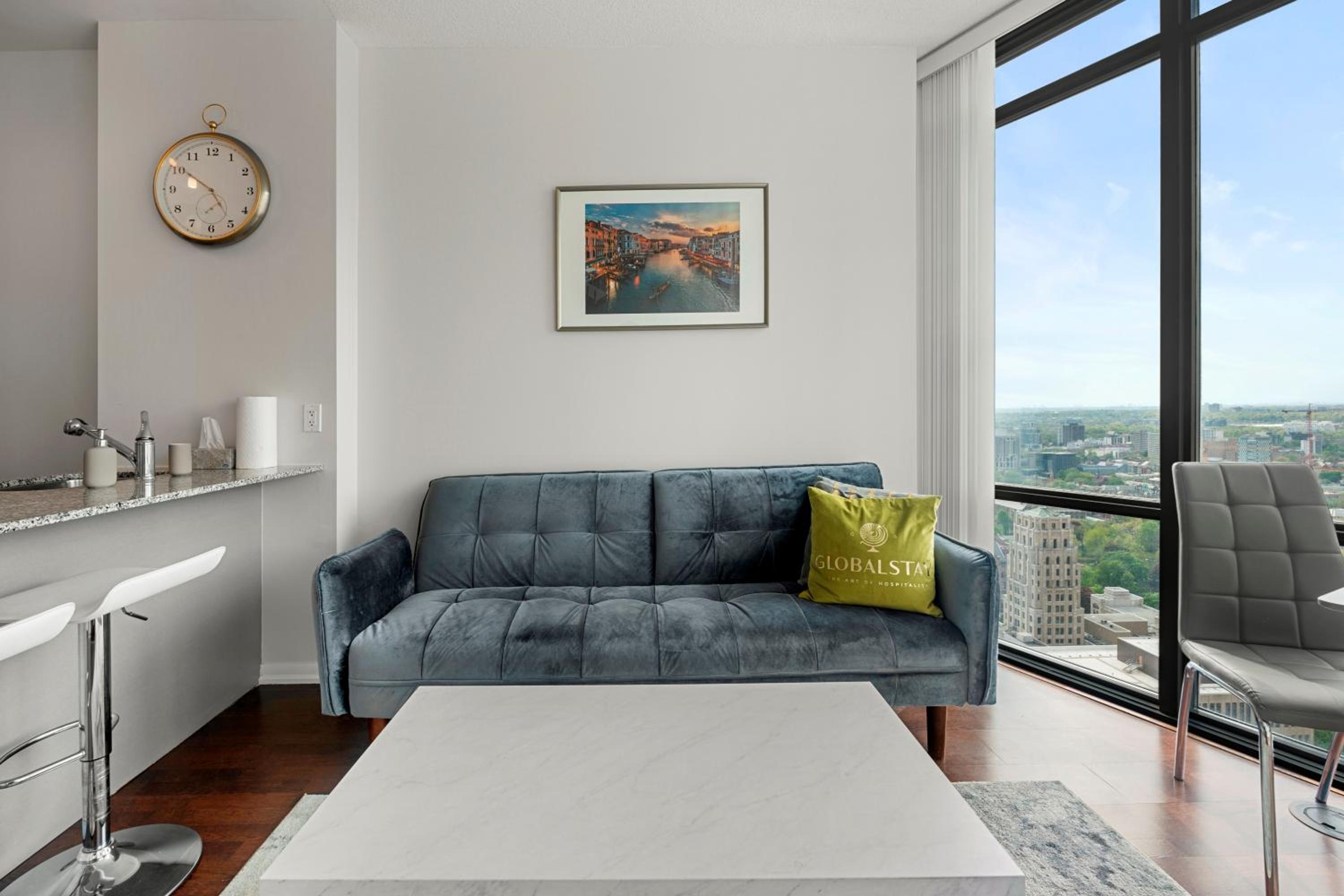 Globalstay. Burano Condos in Downtown Toronto