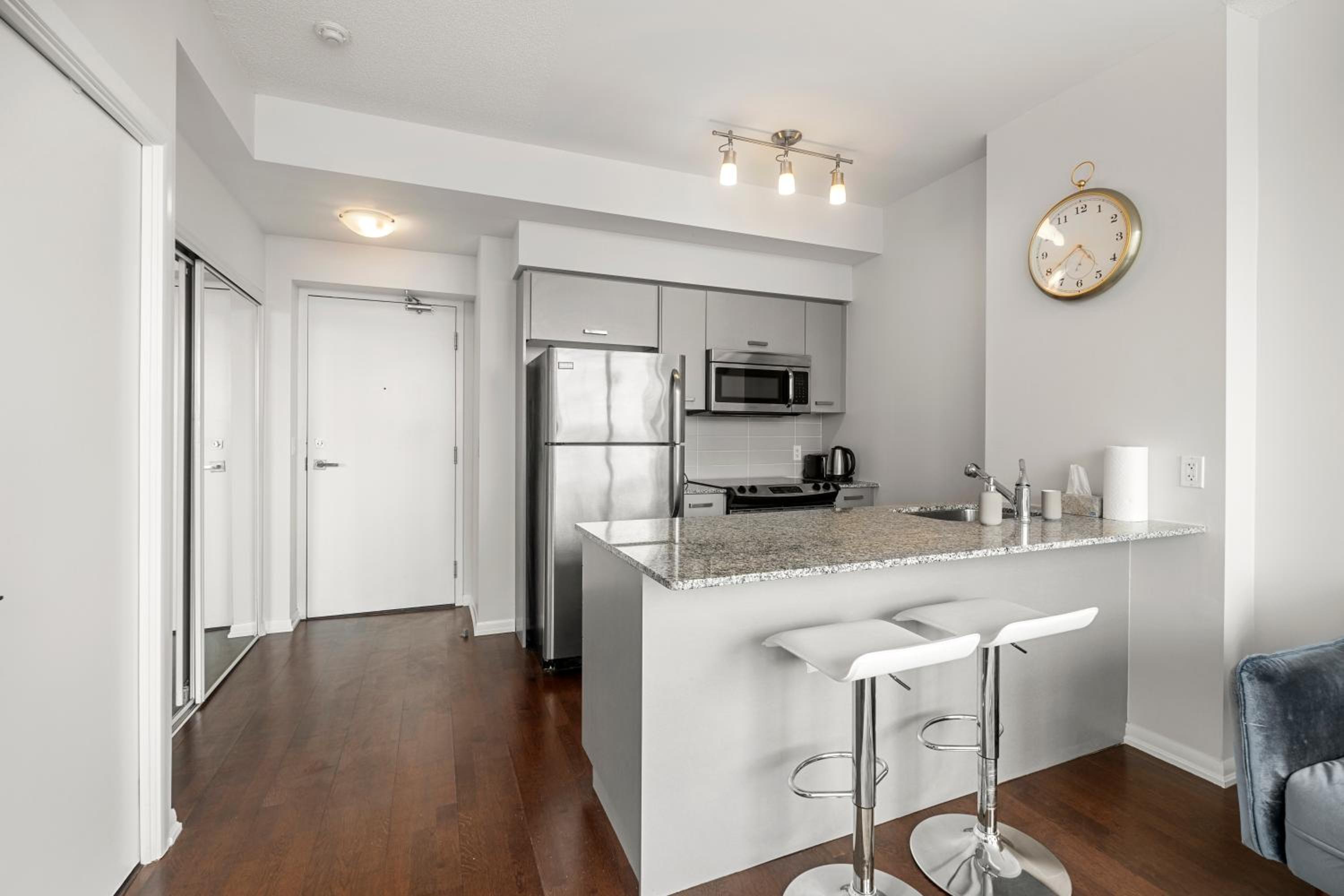 Globalstay. Burano Condos in Downtown Toronto