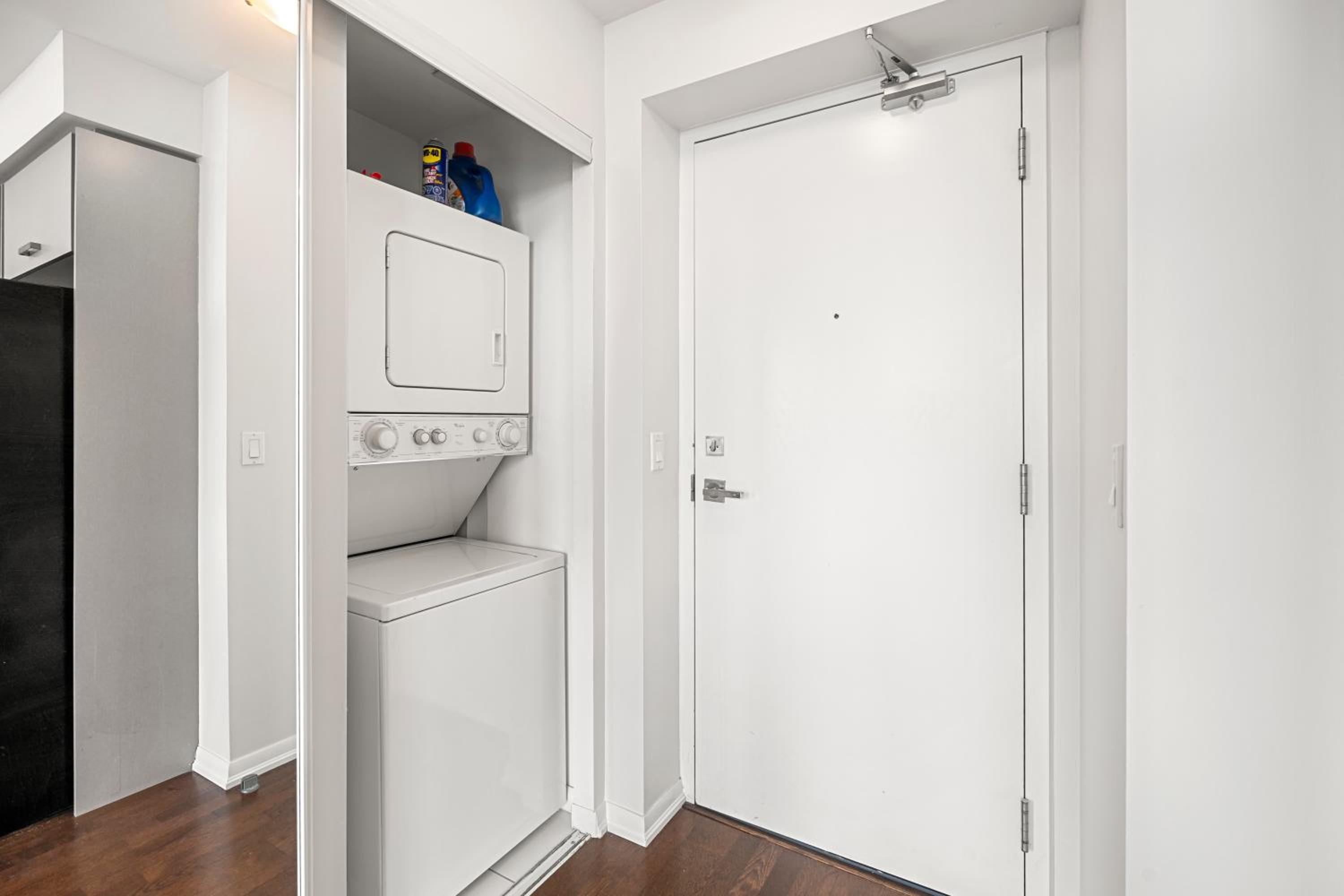 Globalstay. Burano Condos in Downtown Toronto