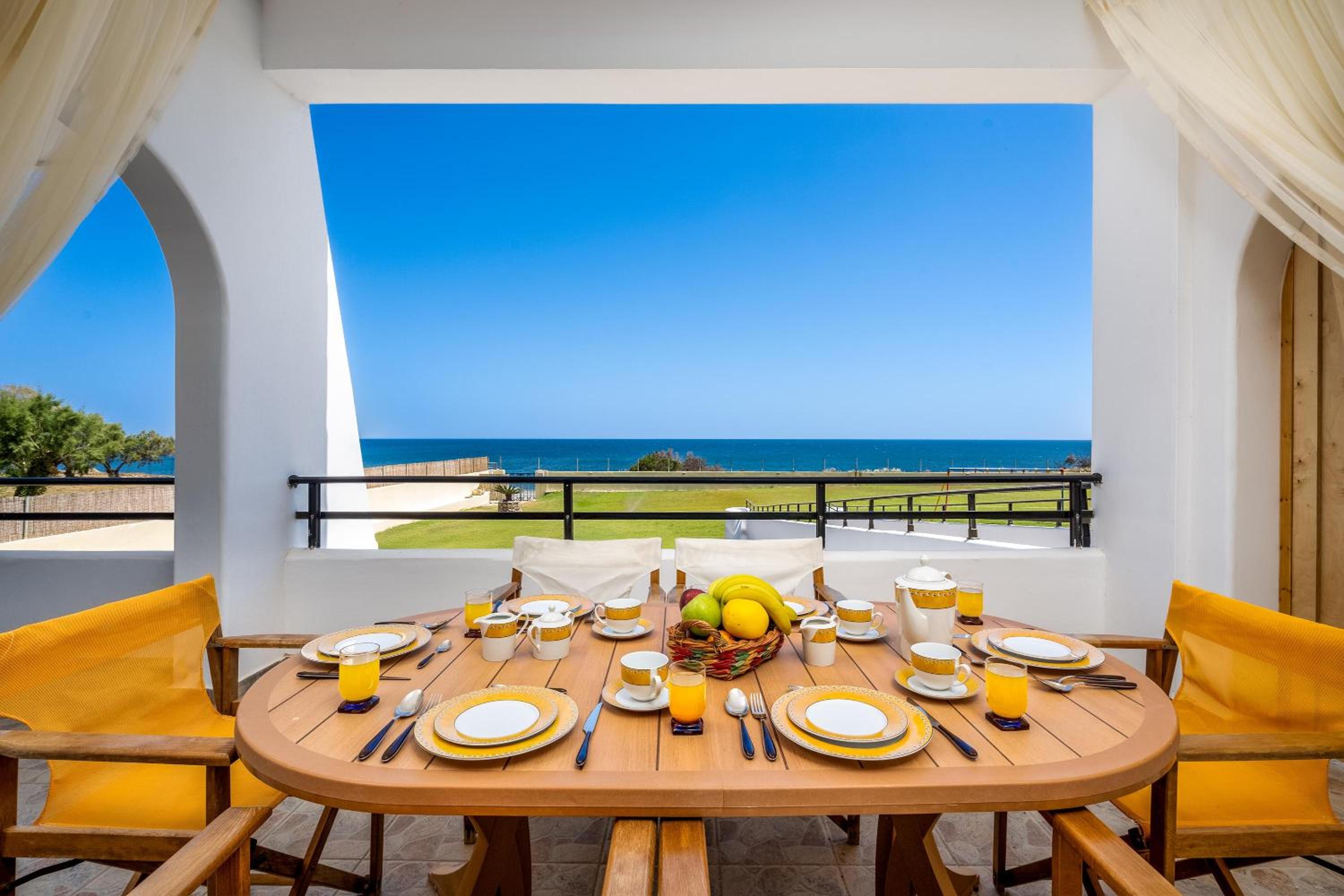 Psychedelia Beach House view 5