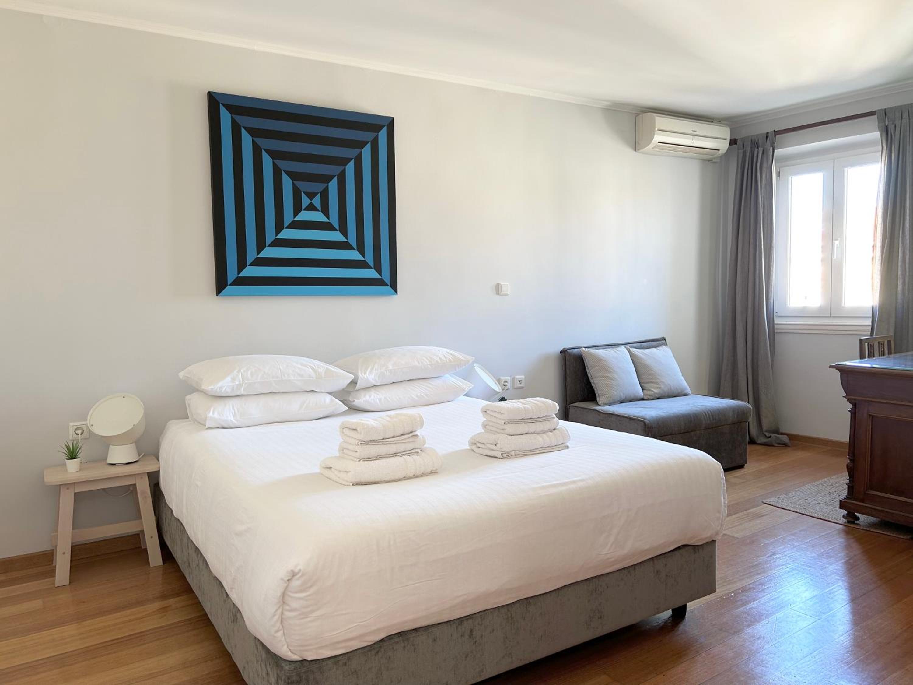 "San Giacomo Square Apt." in the heart of old town