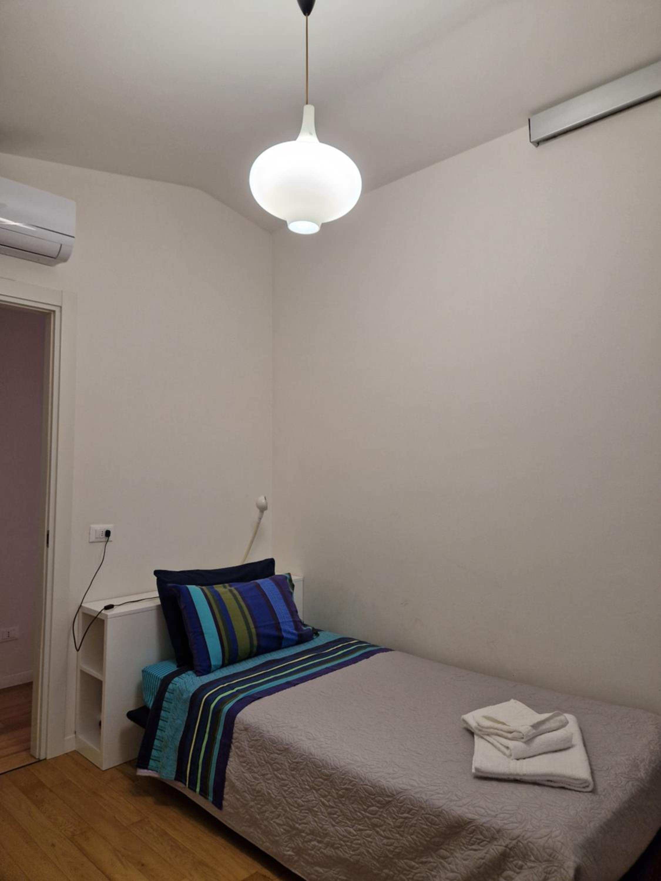 A casa di Oreste e Olivia en Arezzo — hotel room