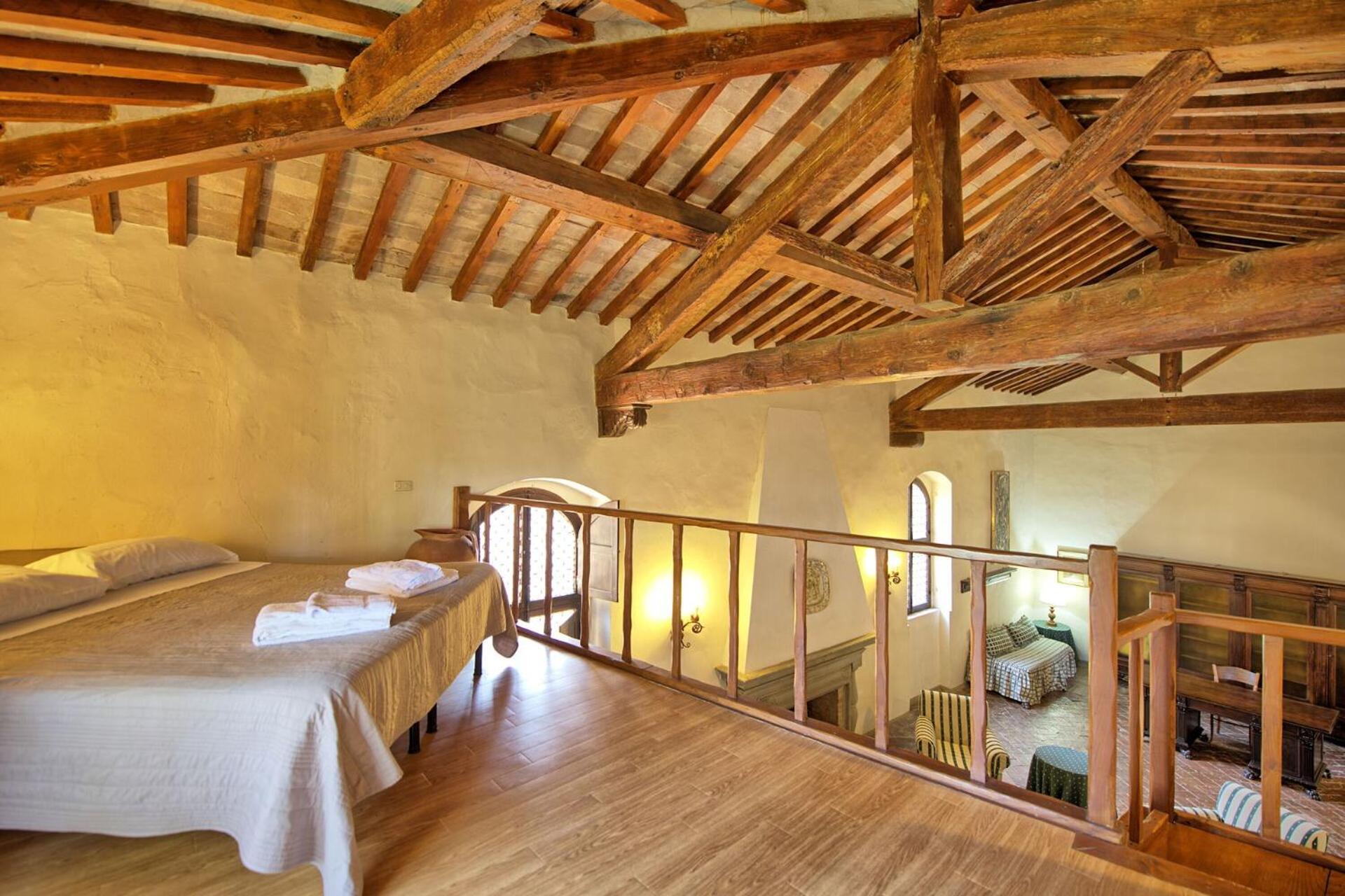 Castello di Montegufoni by PosarelliVillas