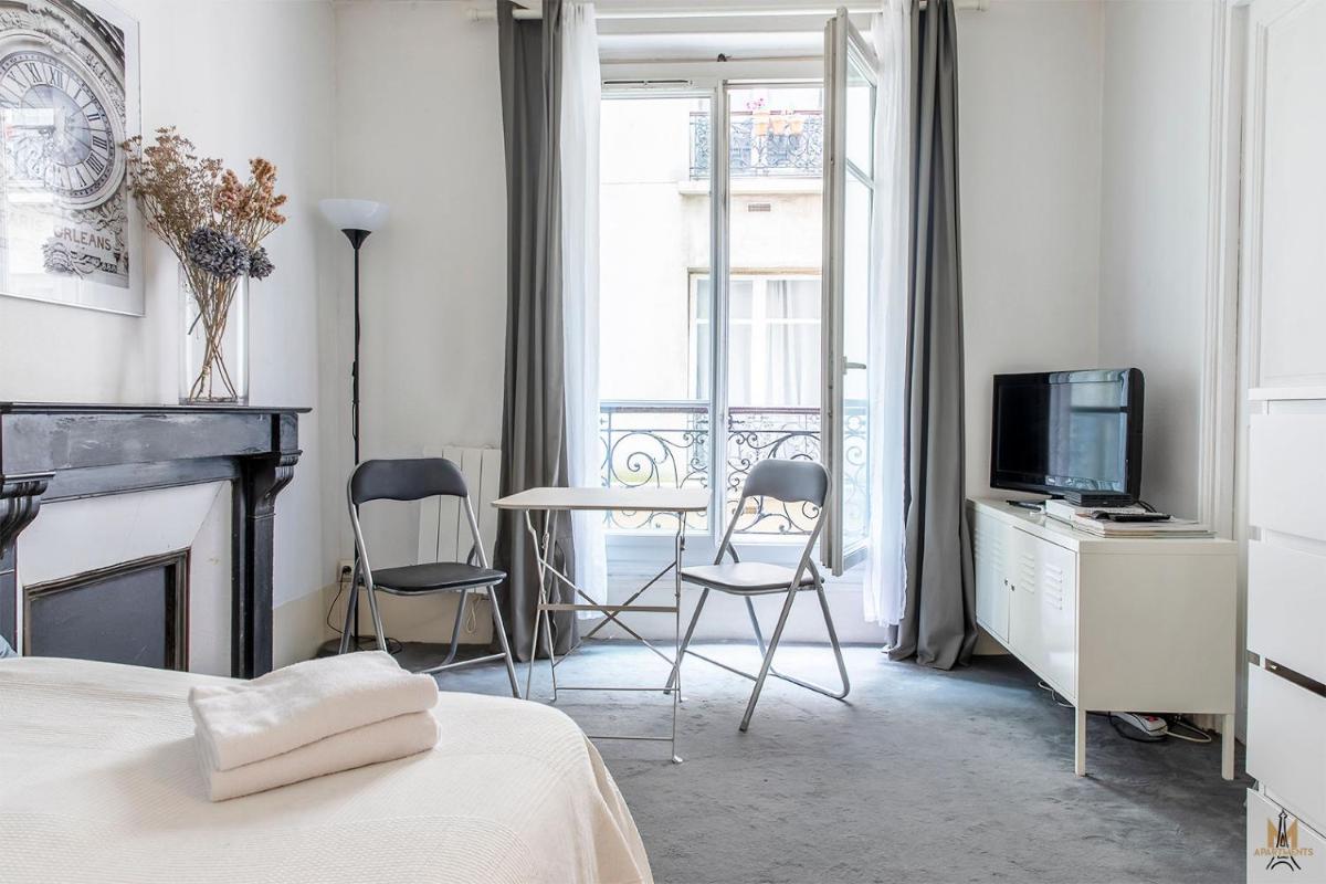 Montmartre Apartments - Degas