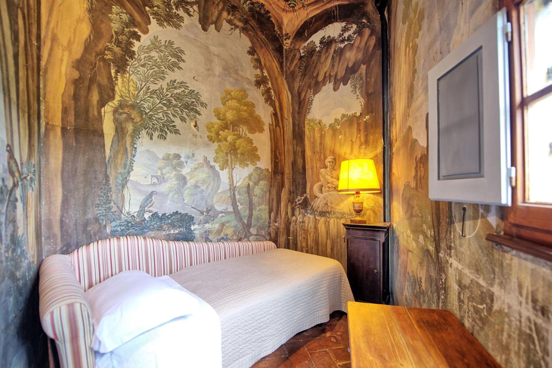 Castello di Montegufoni by PosarelliVillas