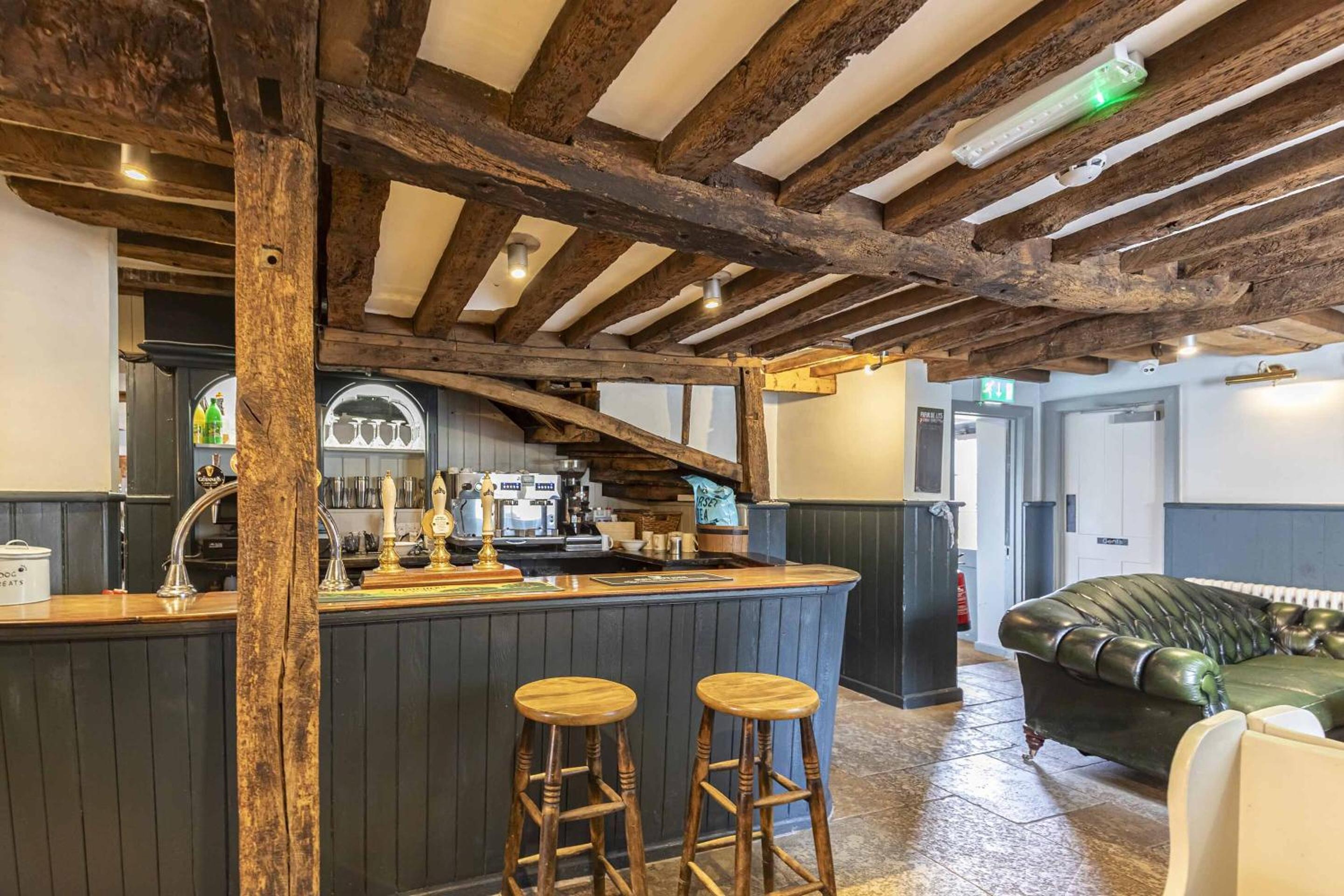 Fleur de Lys Inn, Cranborne