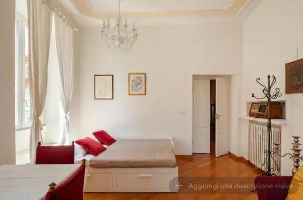 SAN PIETRO VATICAN AREA LARGE APARTMENT - near SUBWAY