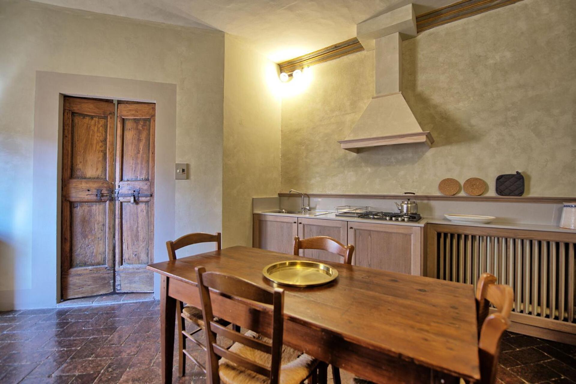 Castello di Montegufoni by PosarelliVillas