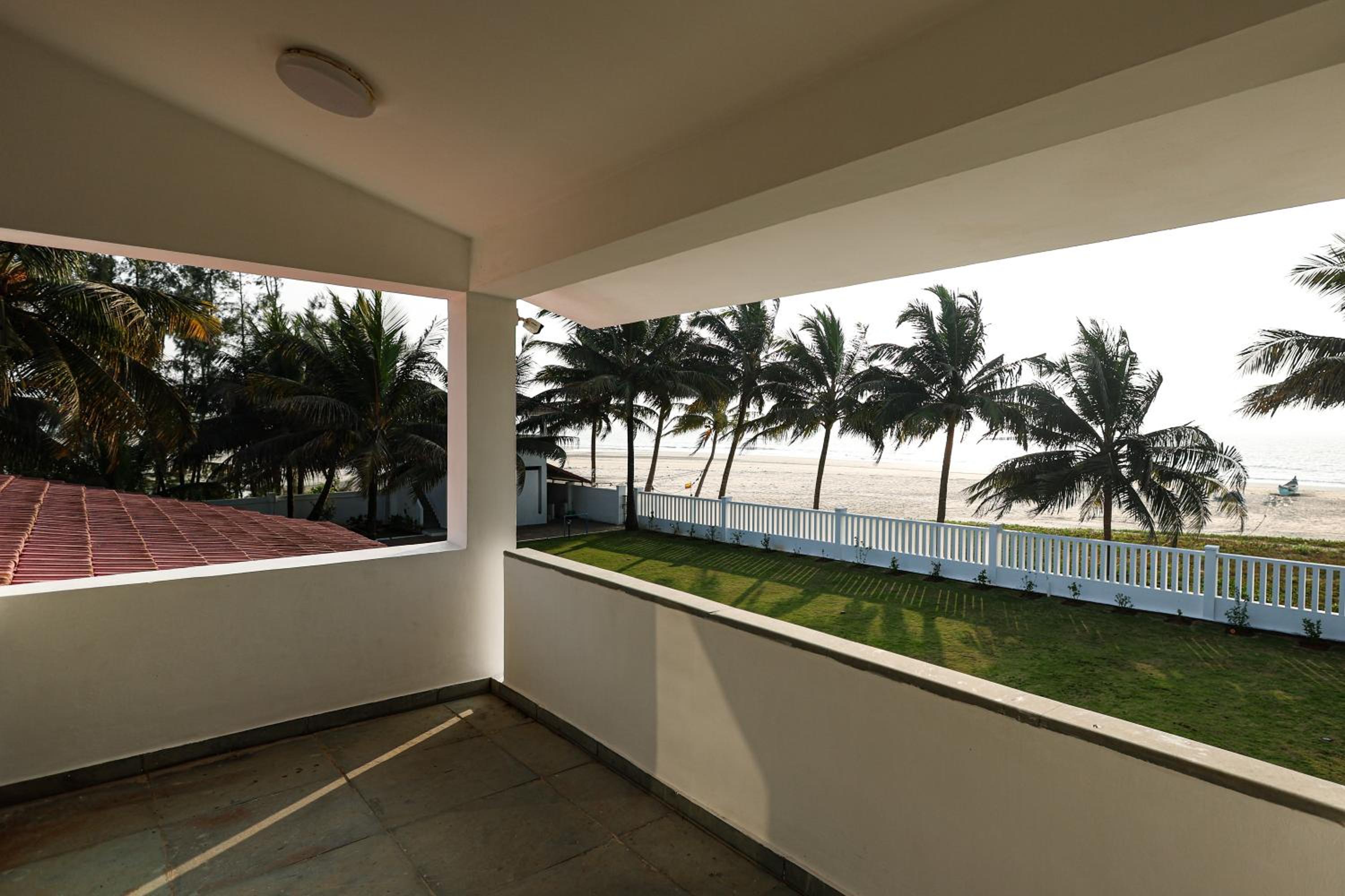 Seascape by EWA Properties view 5