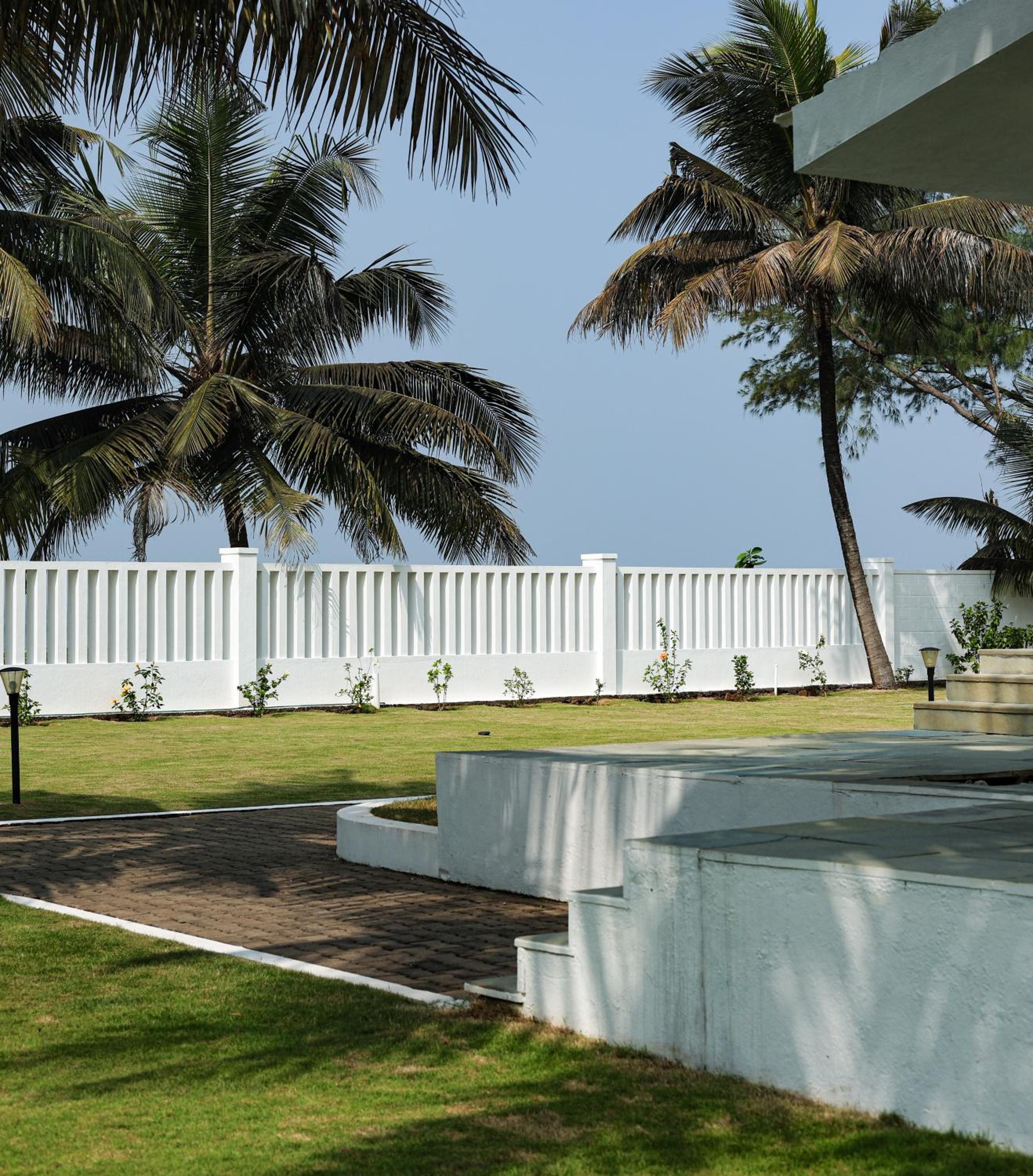 Seascape by EWA Properties view 3