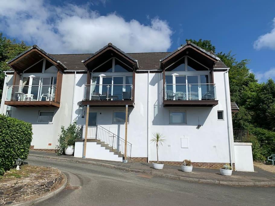 Newly Refurbished-Stunning cosy home, with sea views in Lamlash view 5